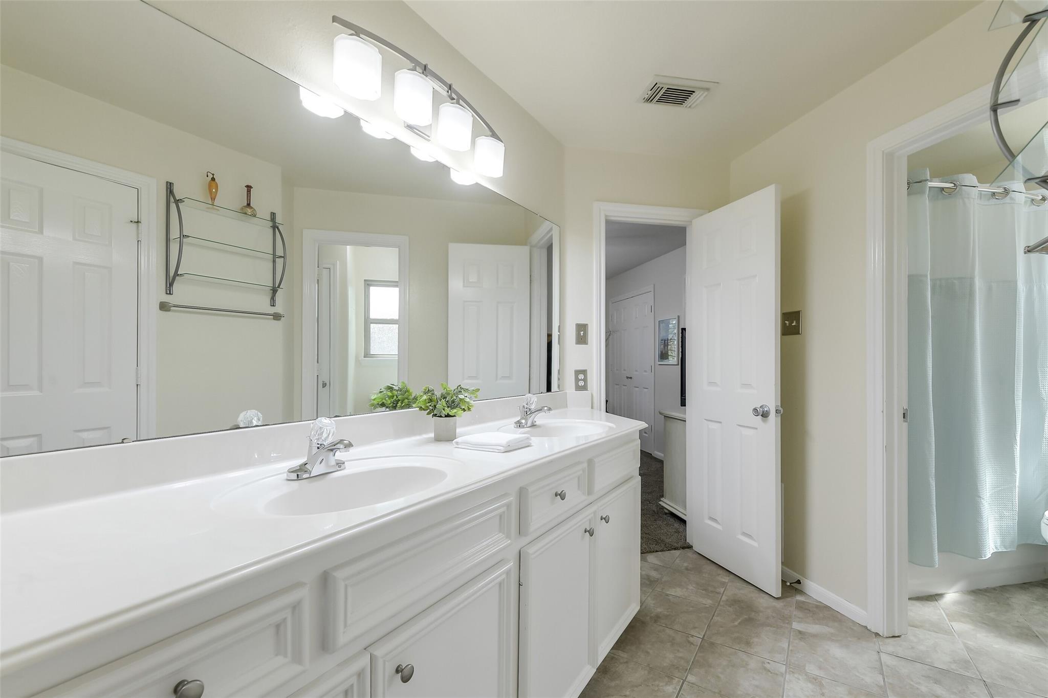 723 Forest Lane Drive, Conroe Tx 77302 Property Photo 29