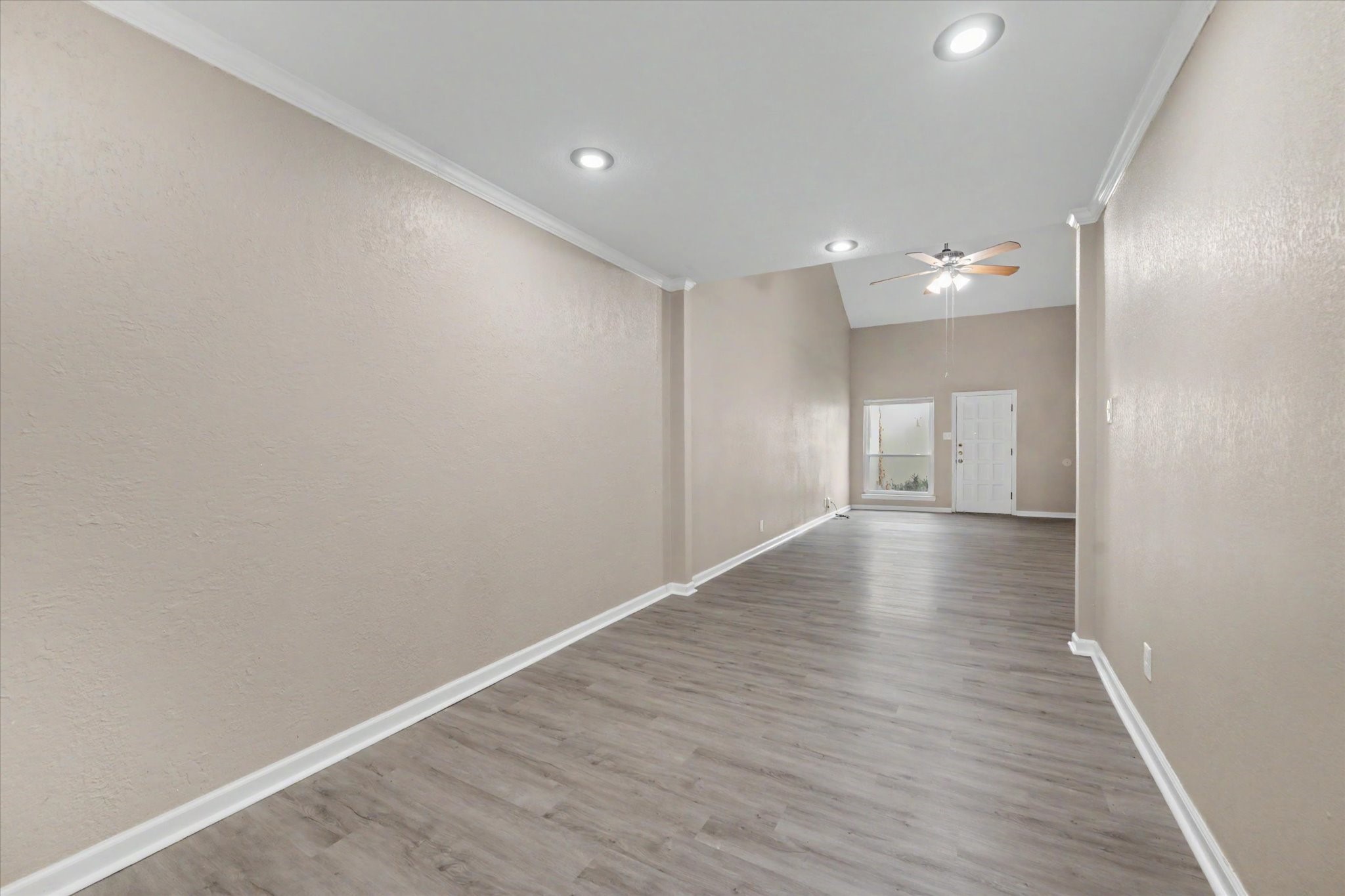 800 N San Jacinto 201 Property Photo 24