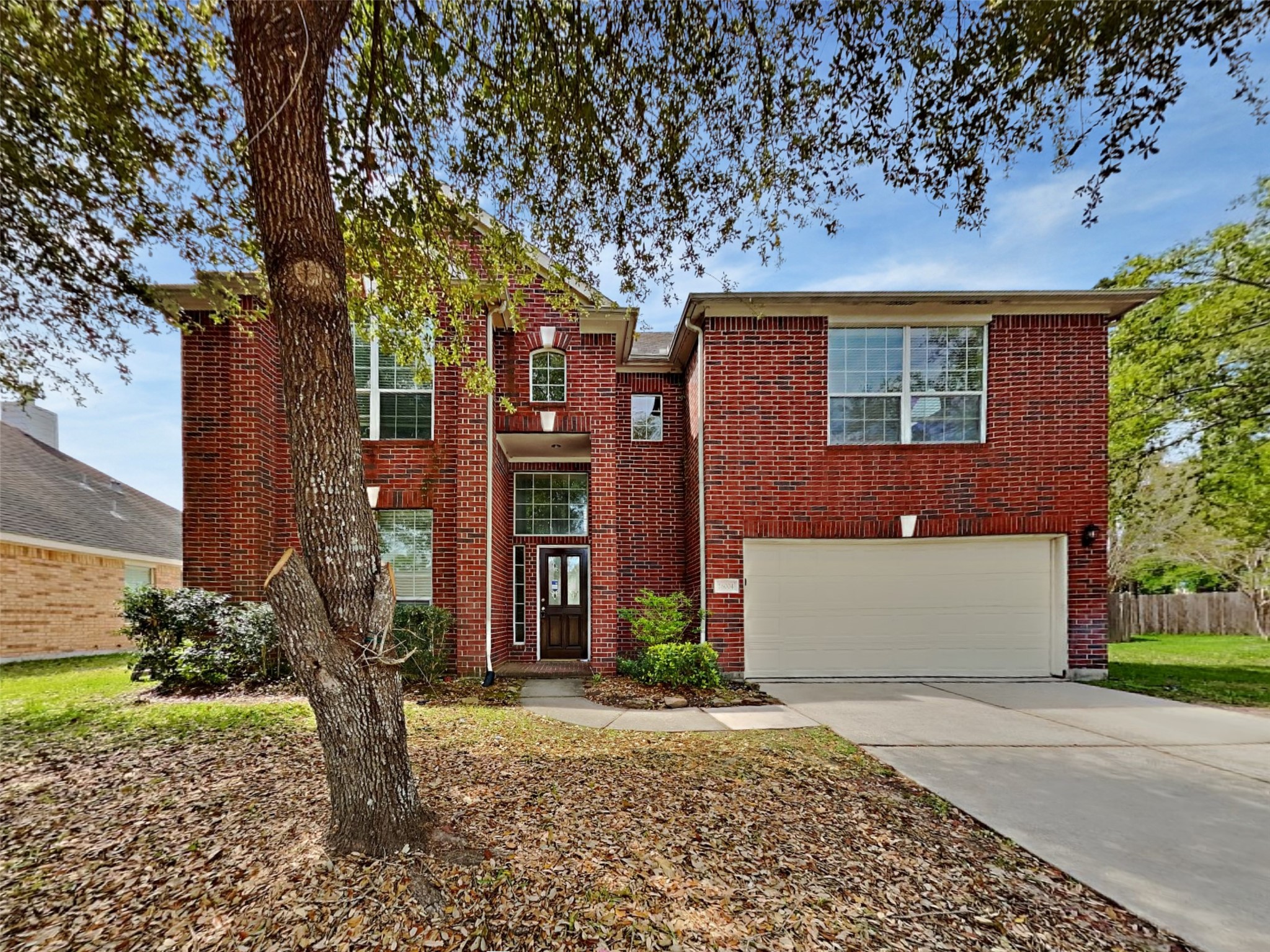 26004 Castle Meadow Lane Property Photo 1