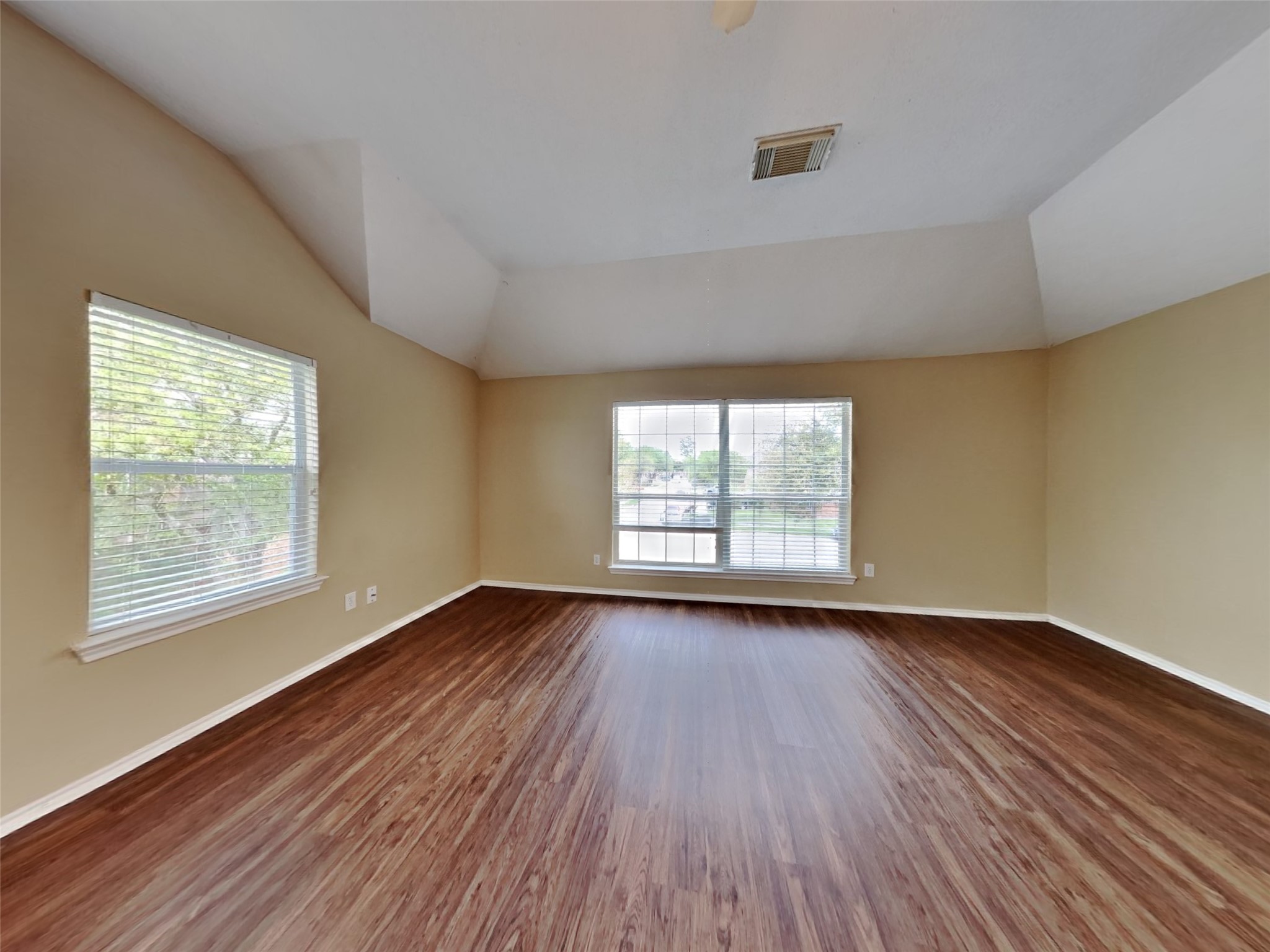 26004 Castle Meadow Lane Property Photo 10