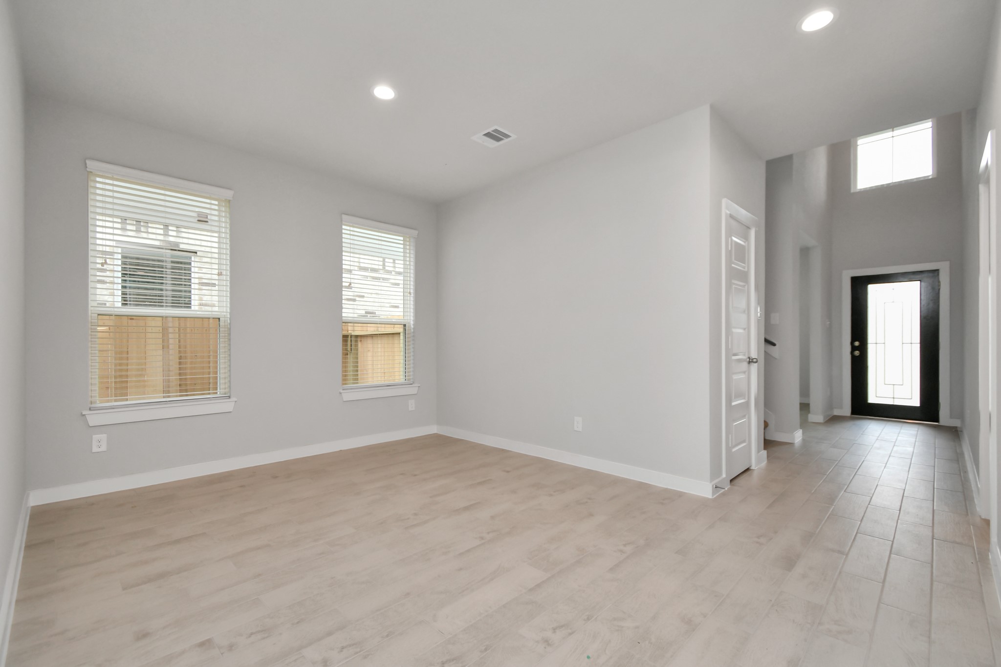 11115 Snapdragon Field Drive Property Photo 8