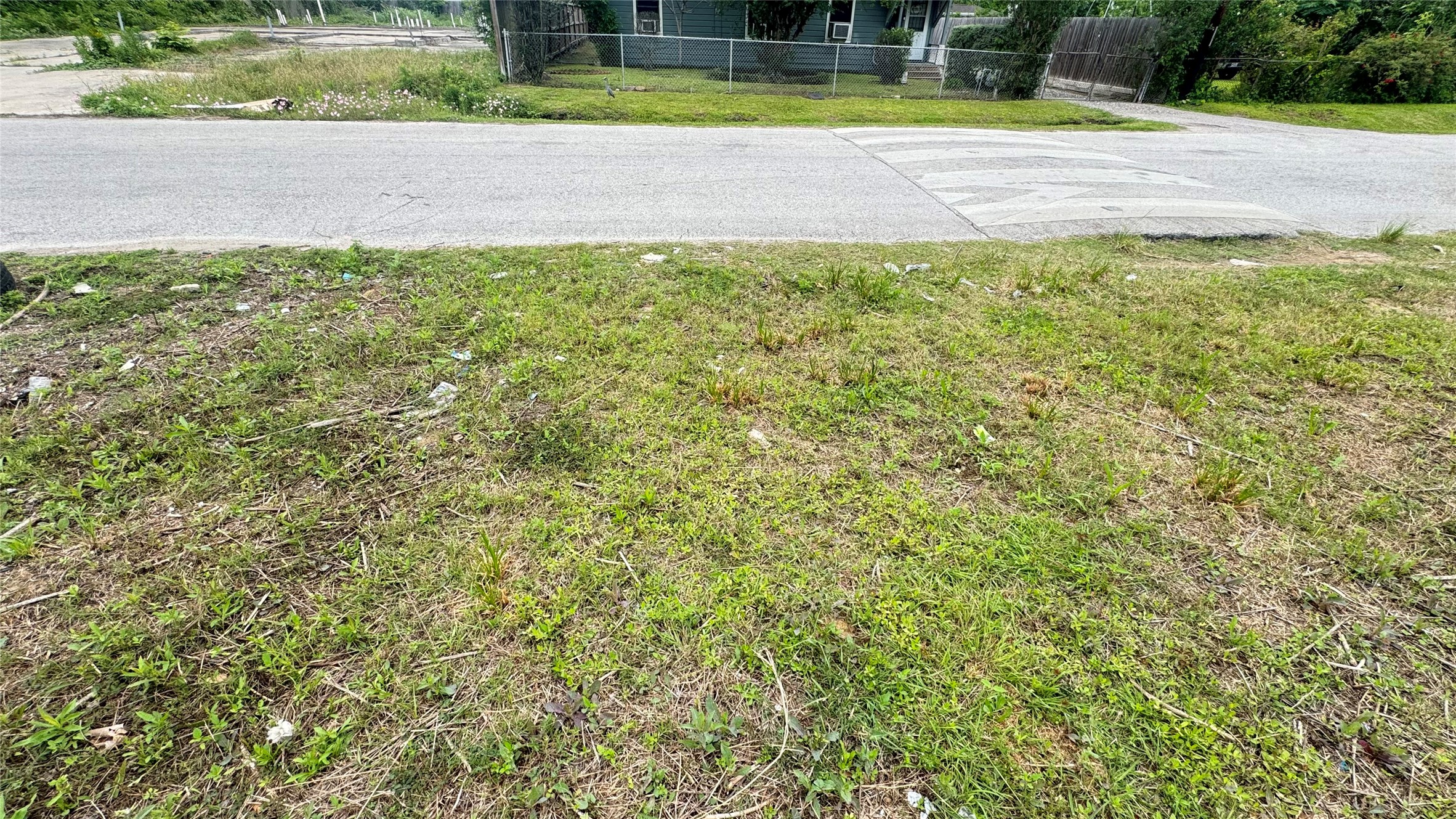 9016 Sherburne Street Property Photo 5