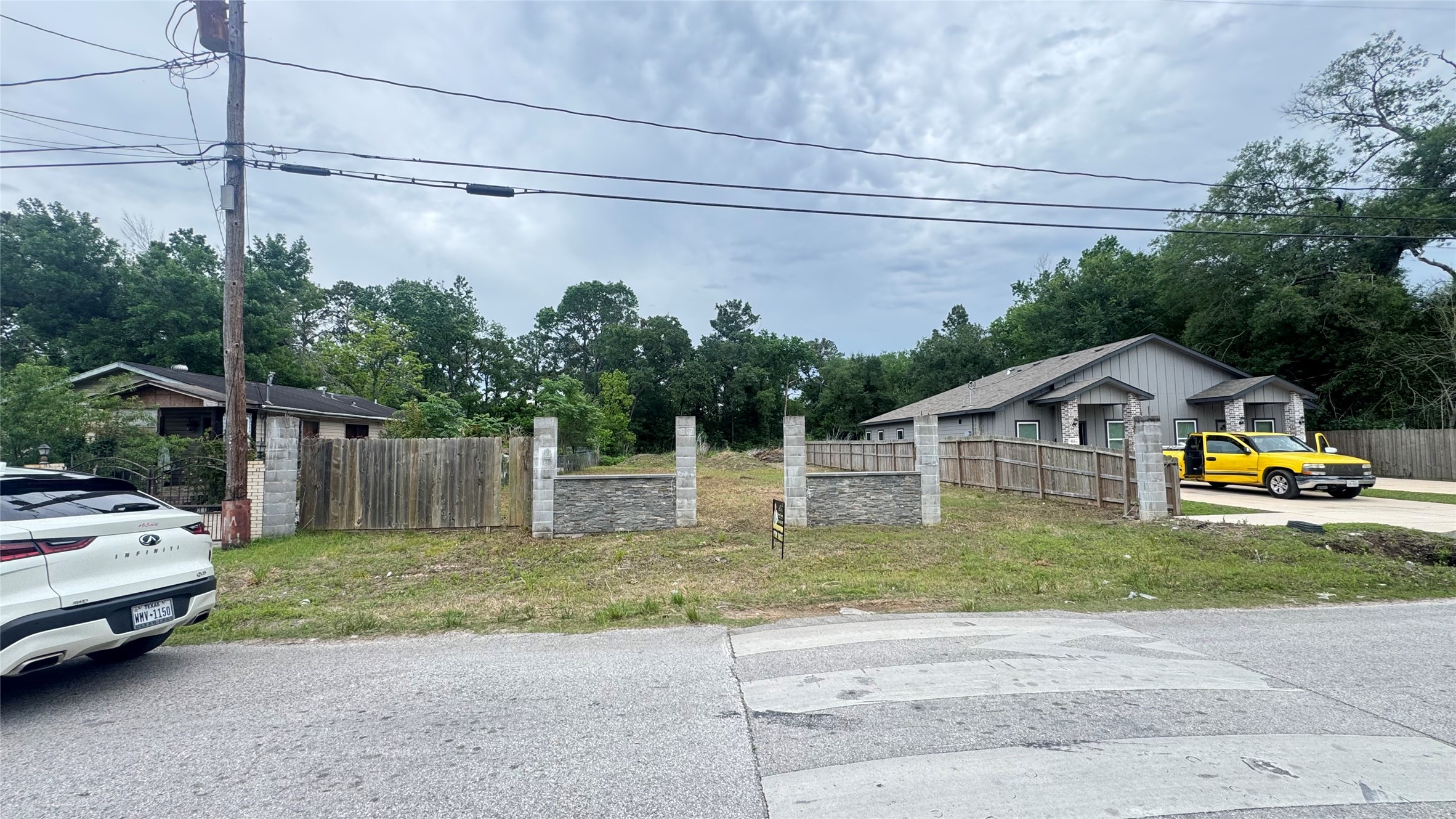 9016 Sherburne Street Property Photo 16