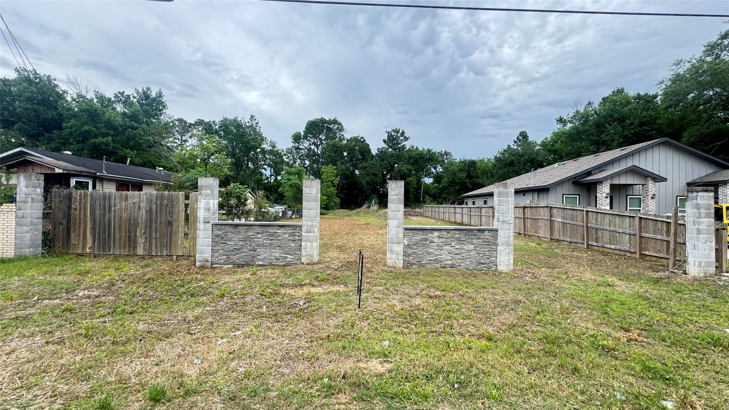 9016 Sherburne Street Property Photo 19