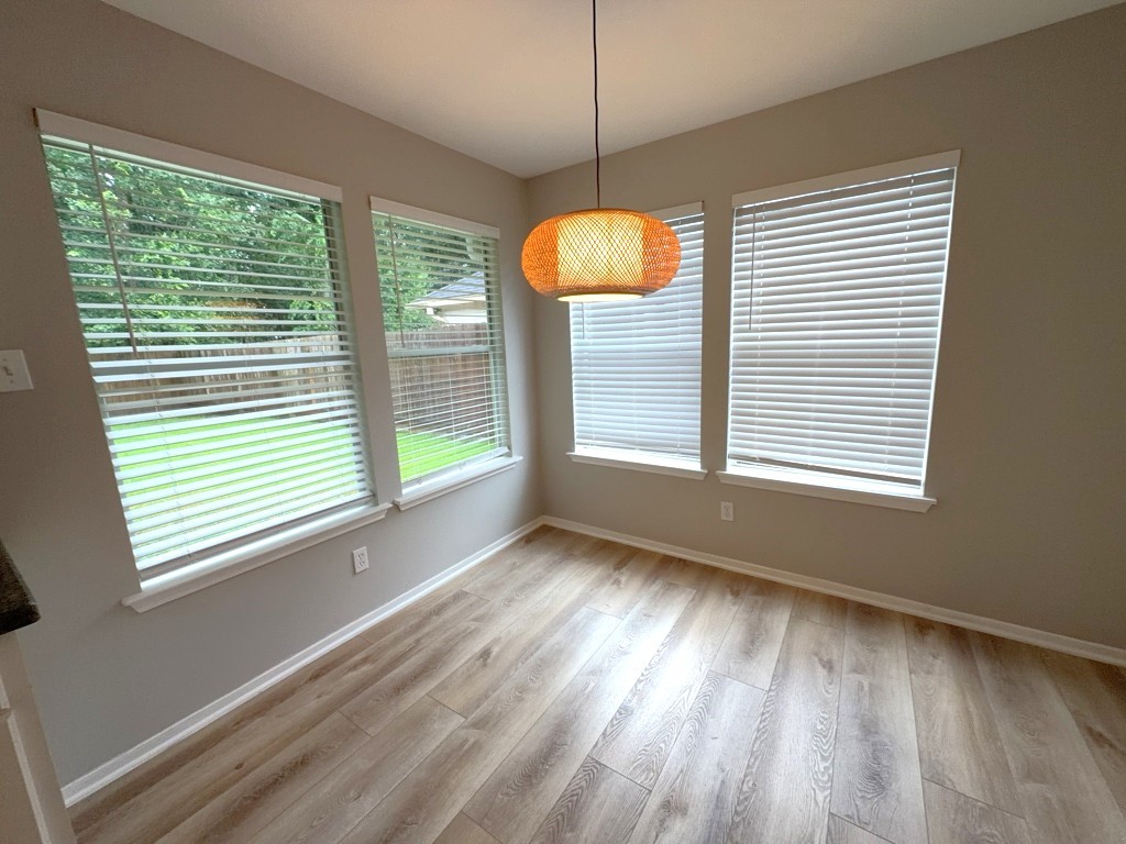 2106 Lexington Woods Drive Property Photo 12