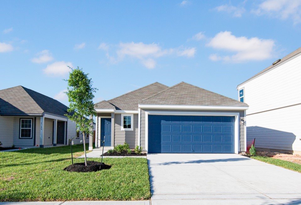 8104 Vanilla Orchid Drive Property Photo 1