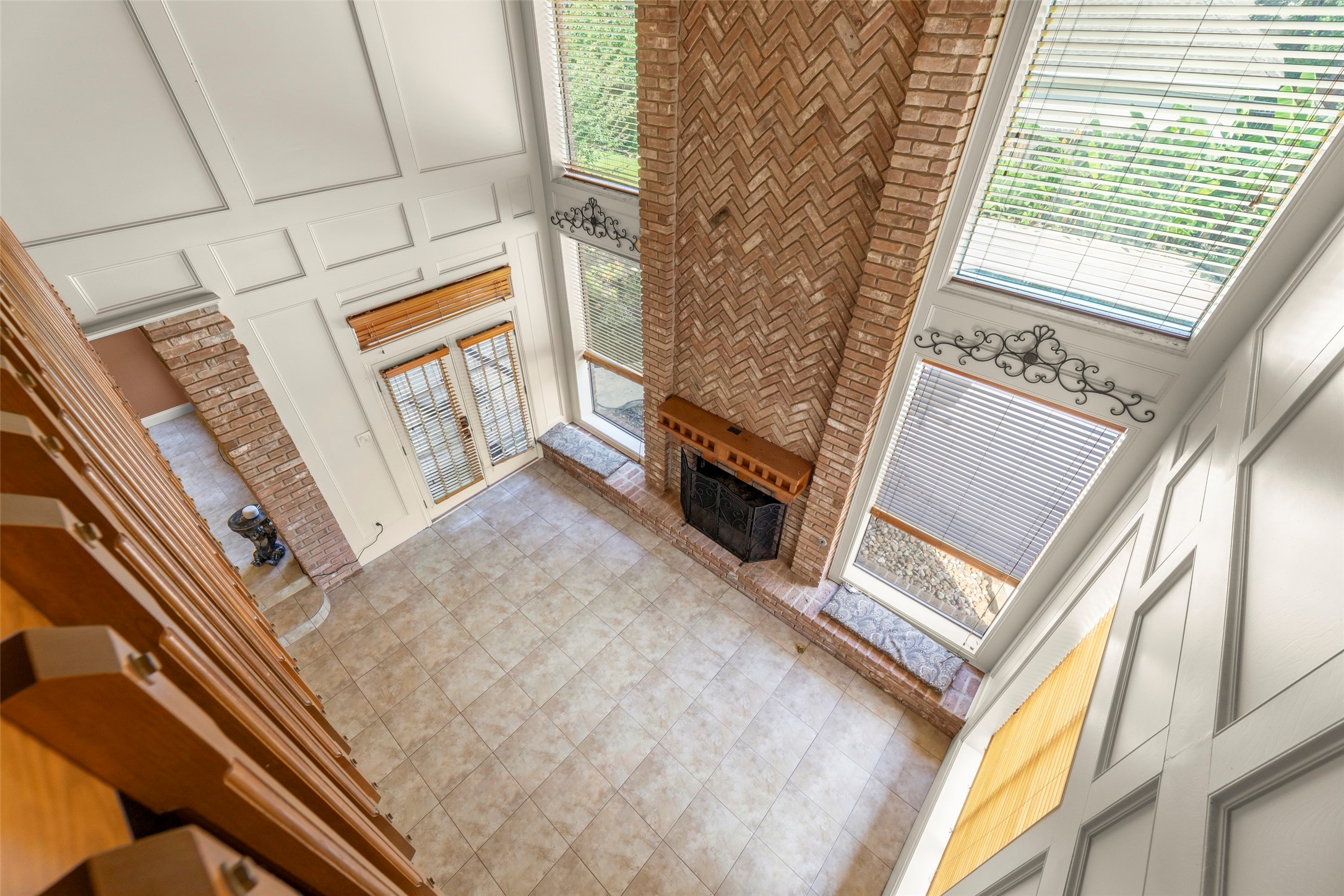 9714 Godstone Lane Property Photo 15
