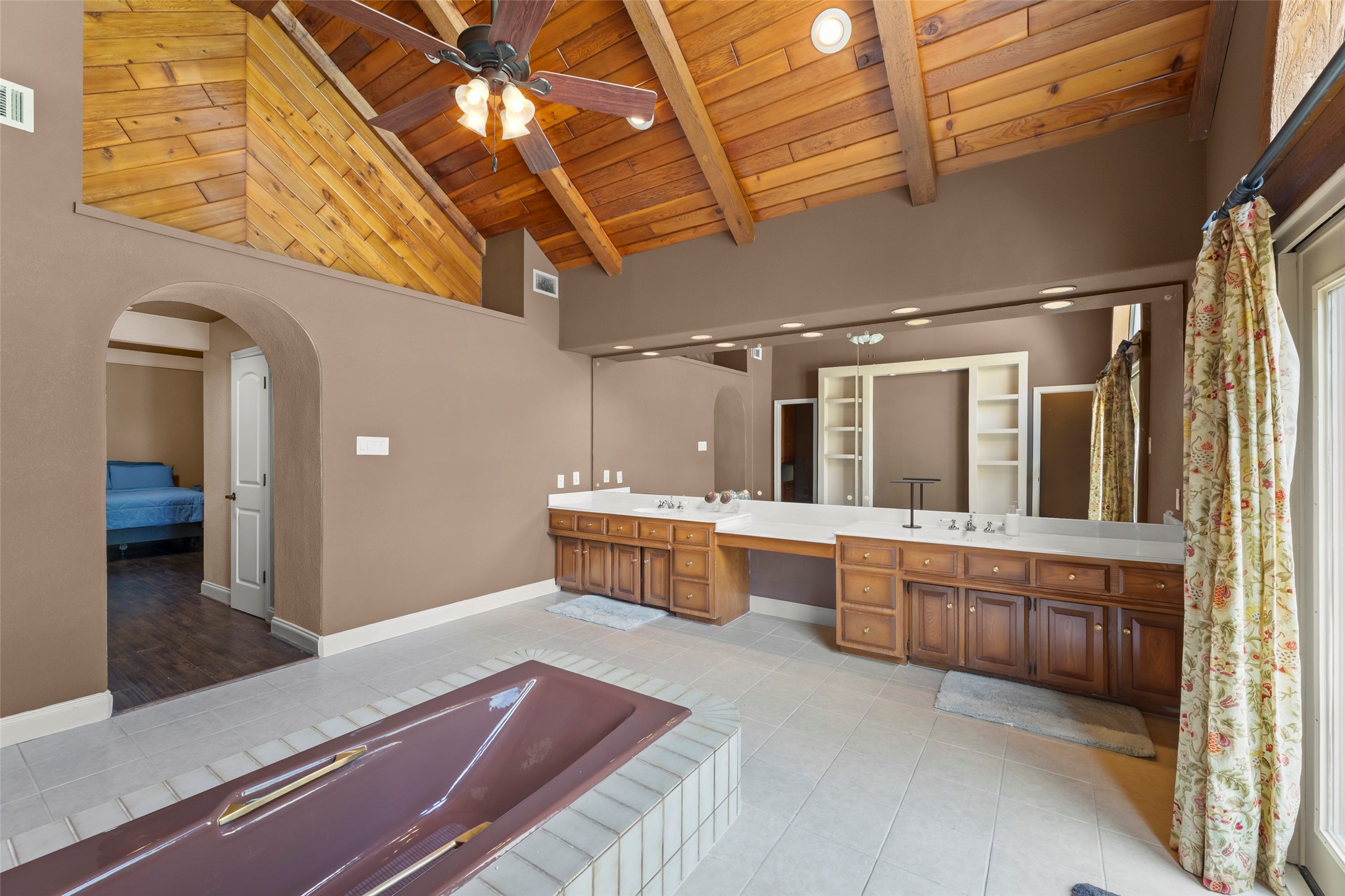 9714 Godstone Lane Property Photo 19
