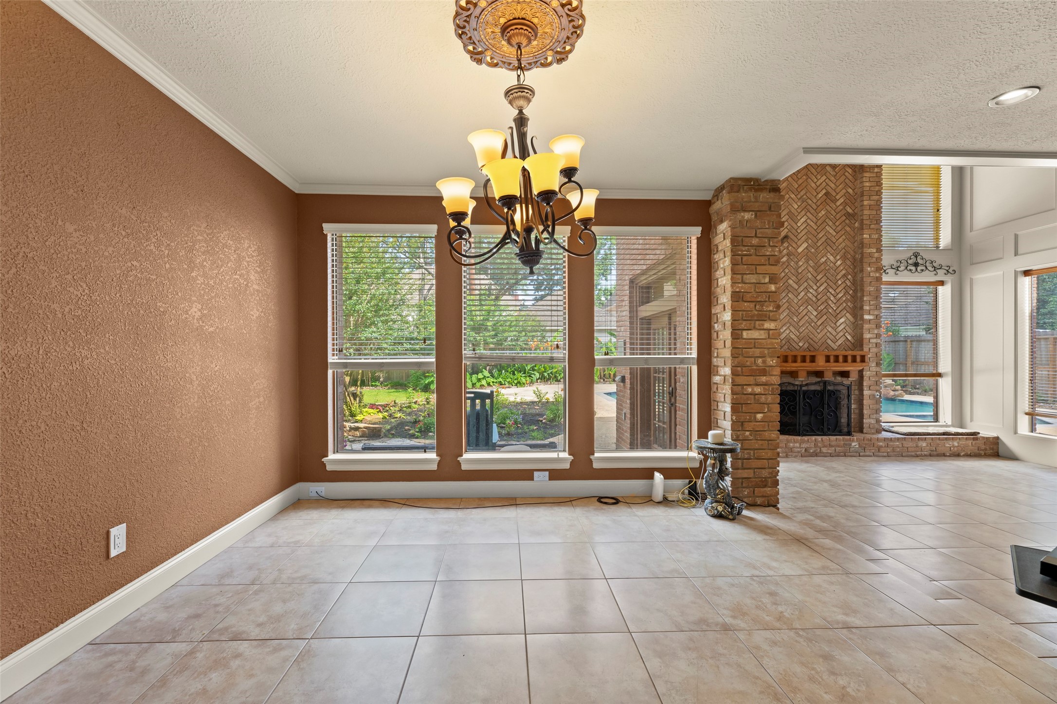9714 Godstone Lane Property Photo 29
