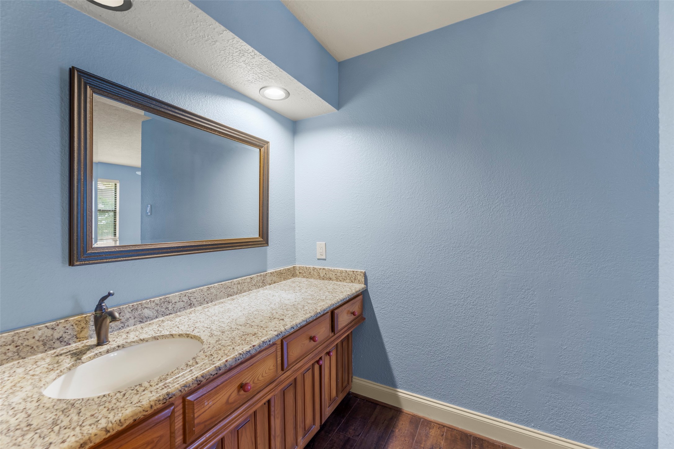 9714 Godstone Lane Property Photo 33