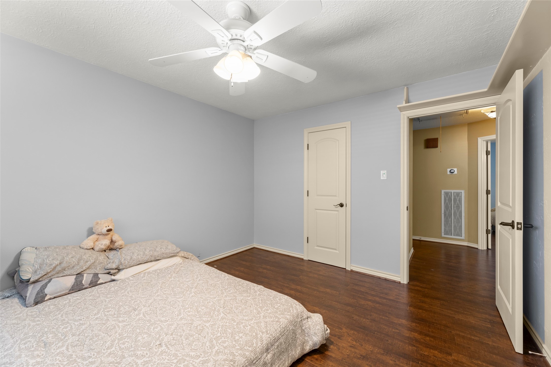 9714 Godstone Lane Property Photo 37