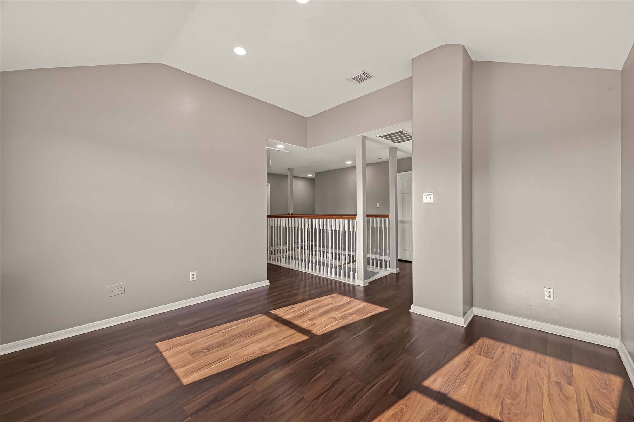 6542 Carly Park Way Property Photo 12