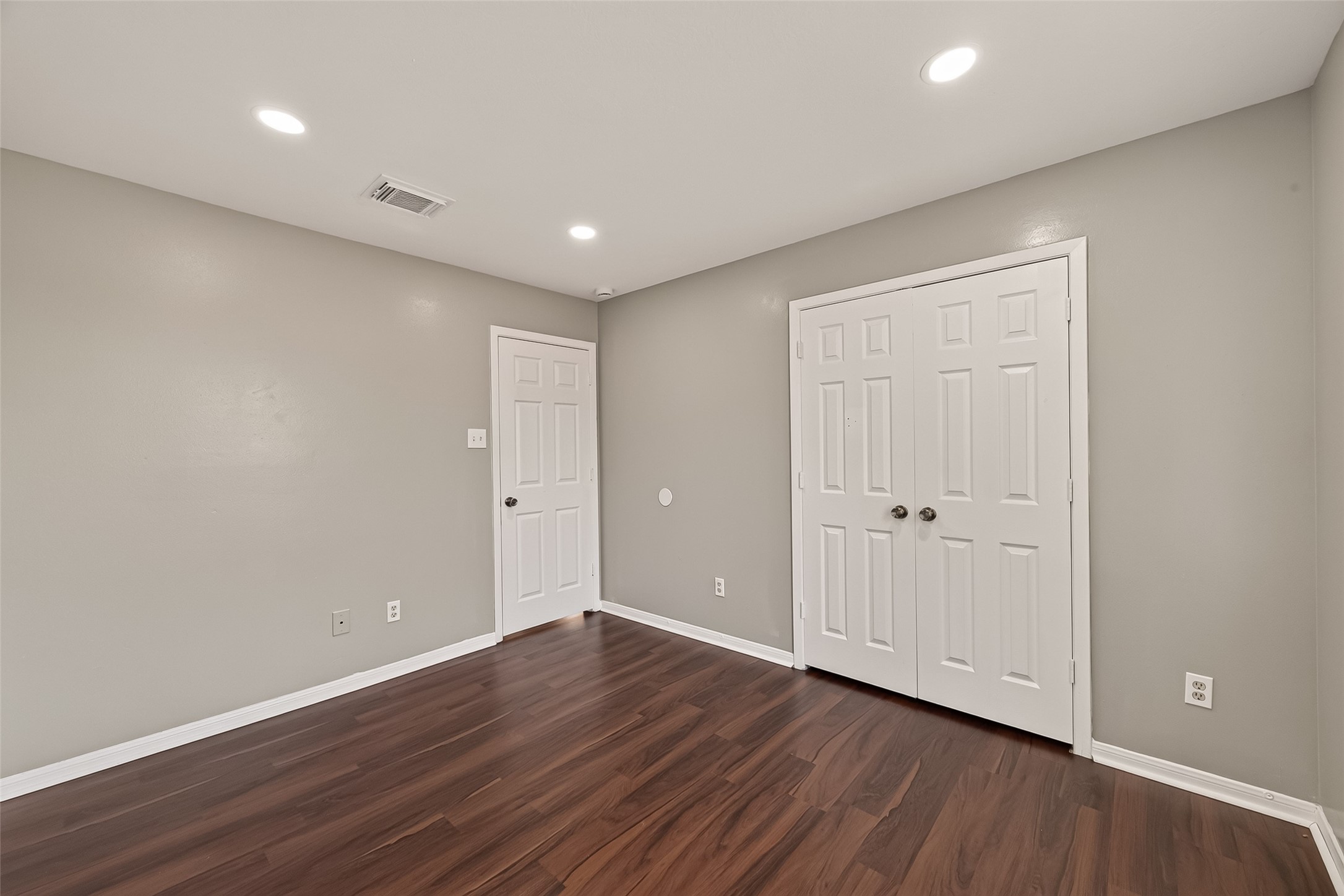 6542 Carly Park Way Property Photo 22