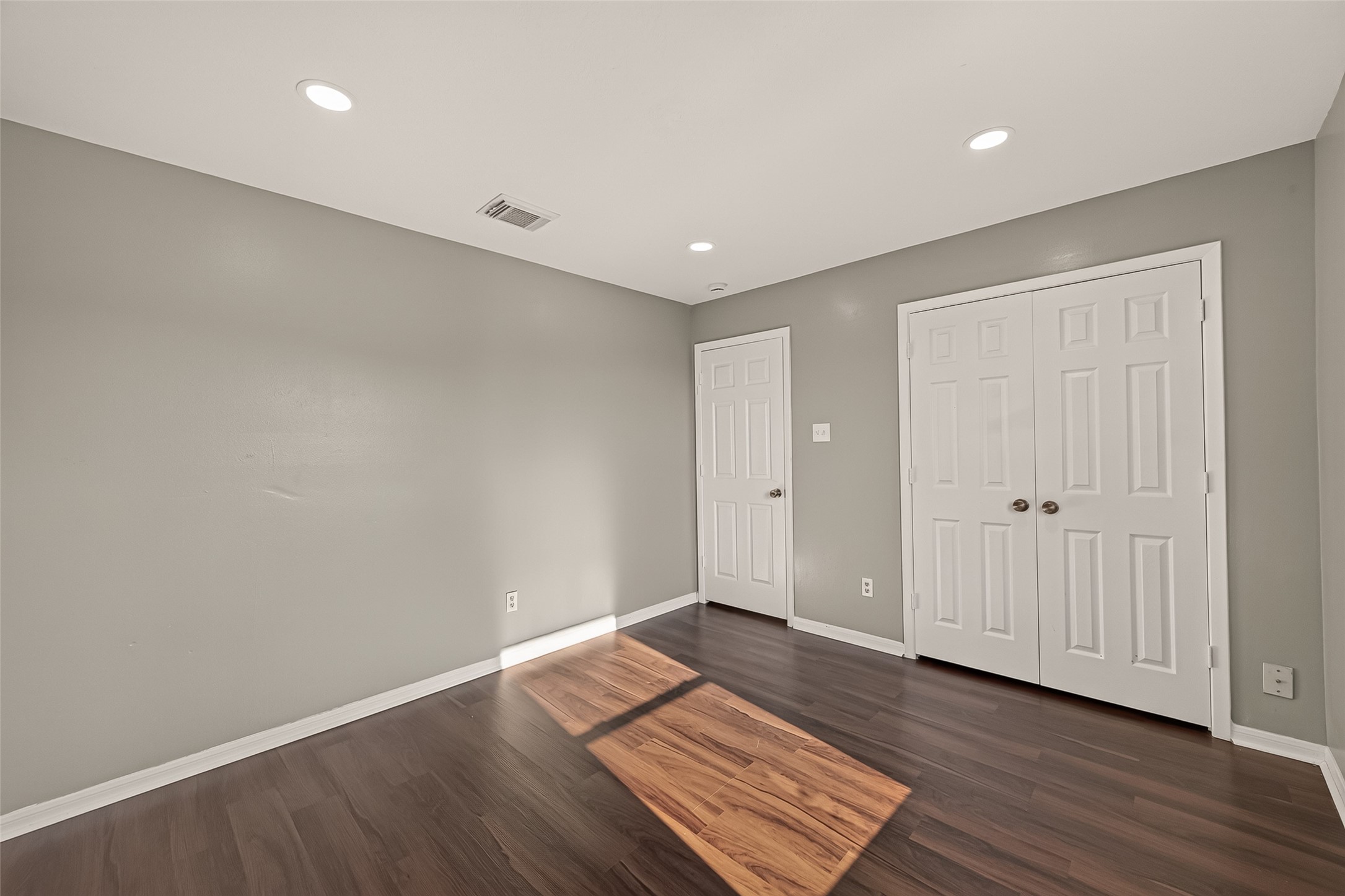 6542 Carly Park Way Property Photo 24