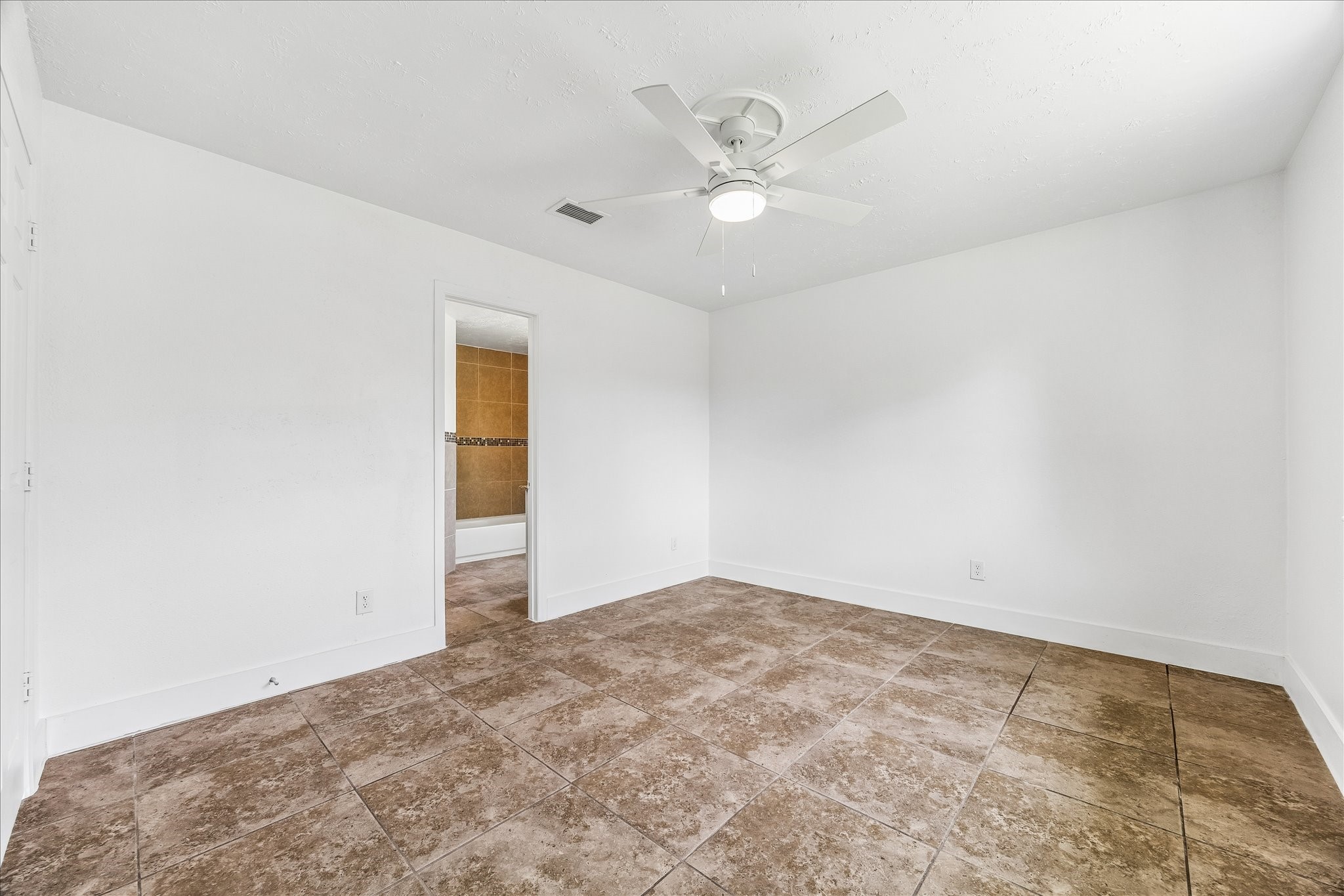 10111 Limewood Lane Property Photo 9