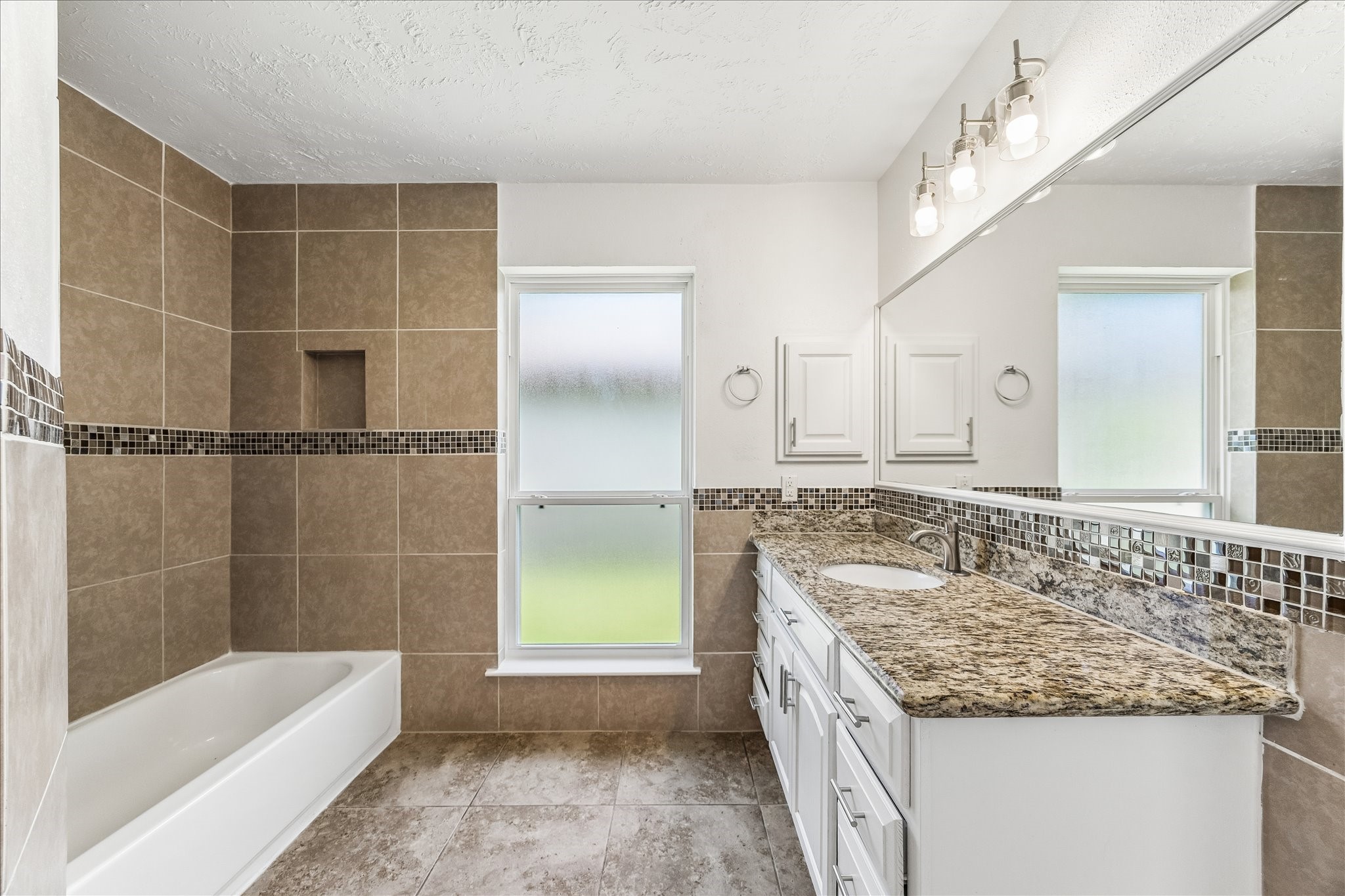 10111 Limewood Lane Property Photo 10
