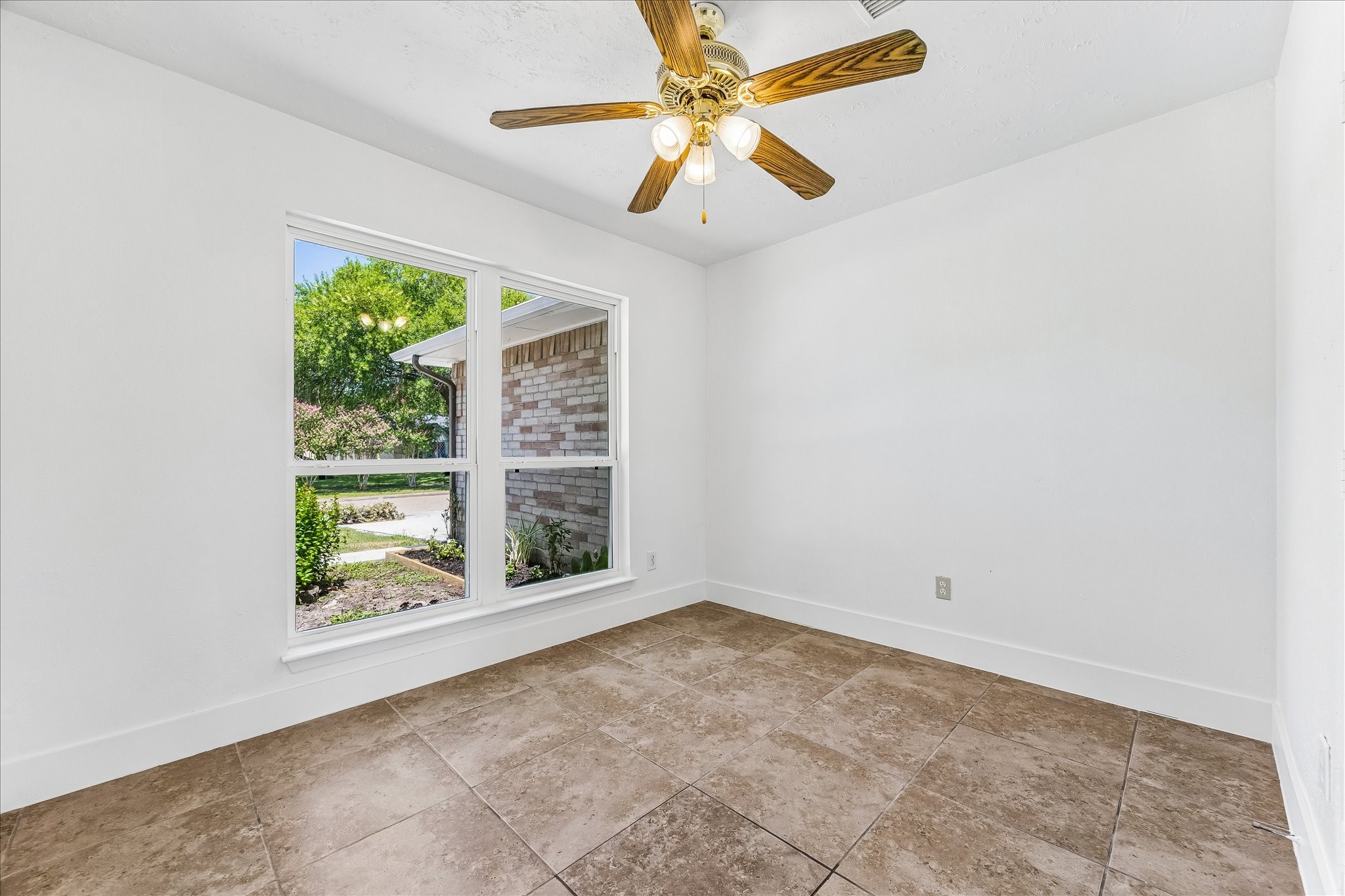 10111 Limewood Lane Property Photo 11