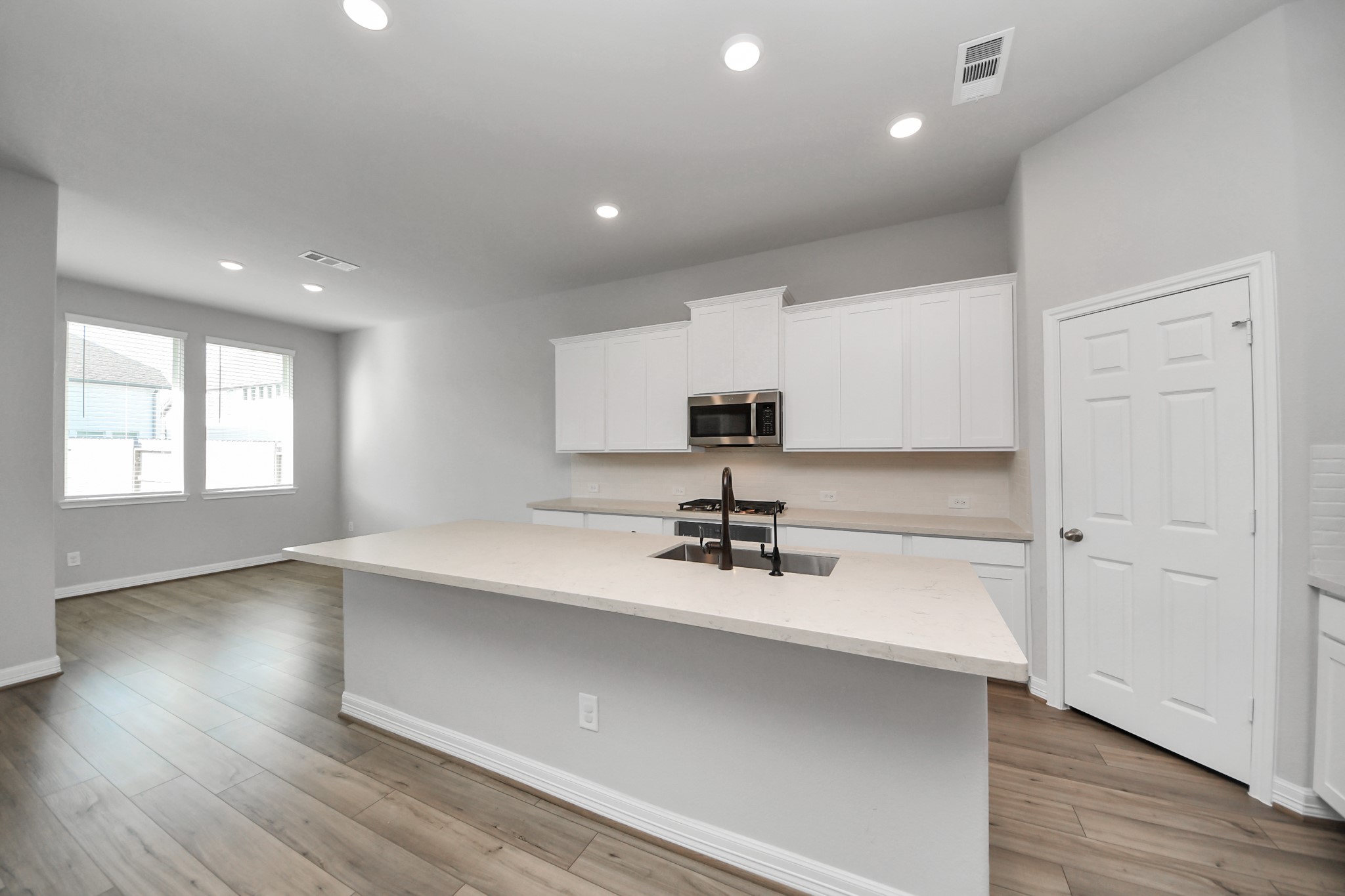 2968 Golden Dust Drive Property Photo 15