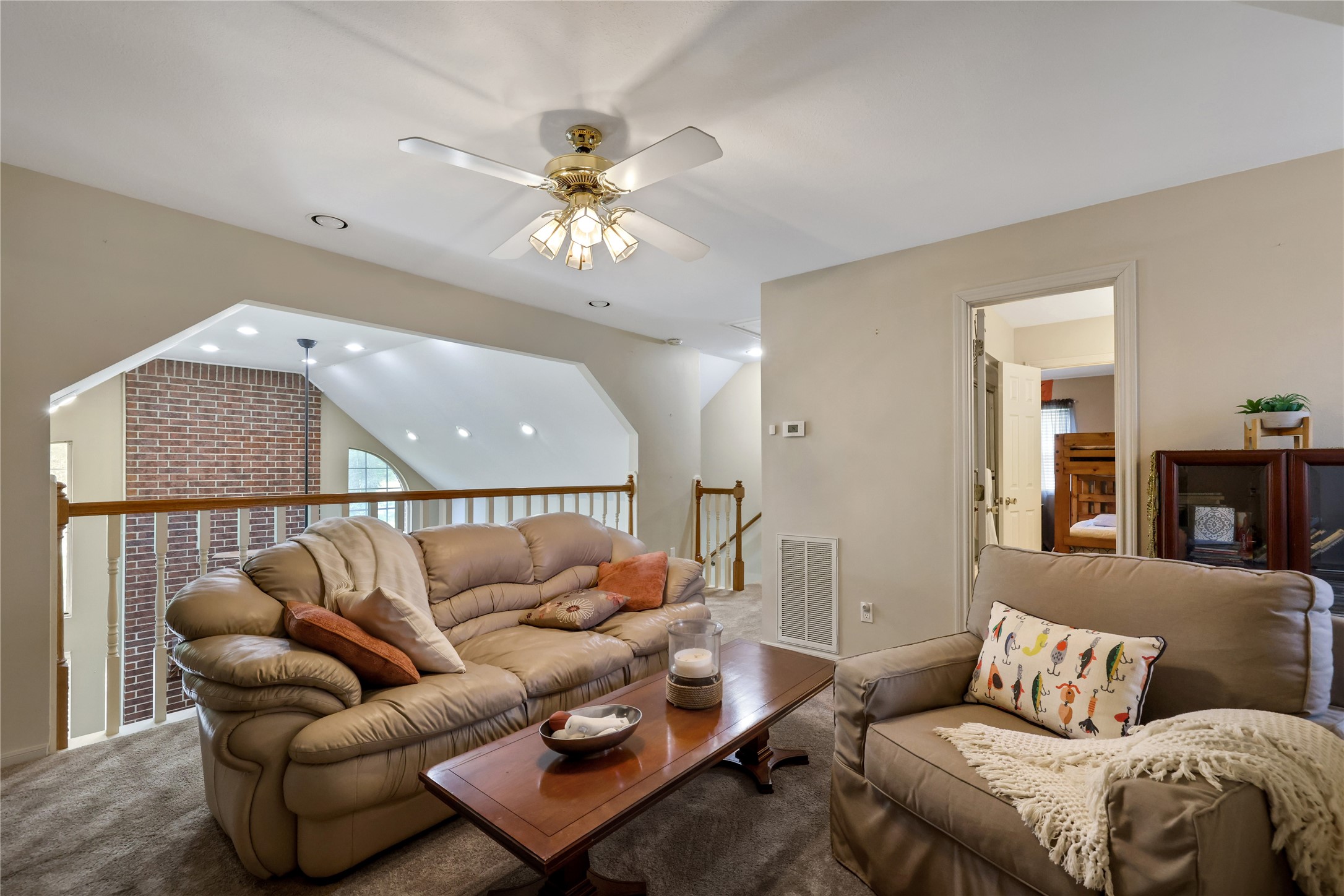 220 Lake Oaks Boulevard Property Photo 25