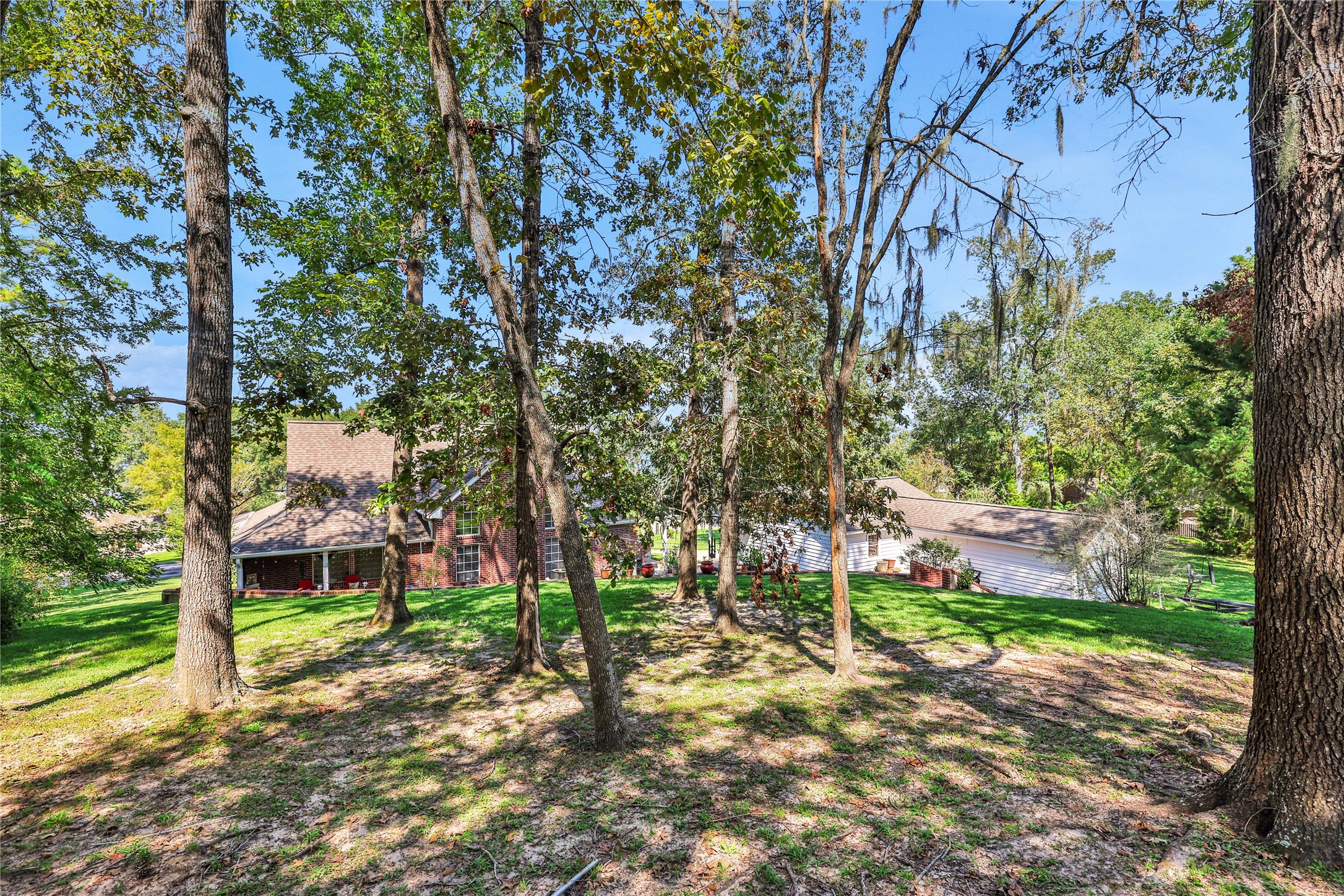 220 Lake Oaks Boulevard Property Photo 36