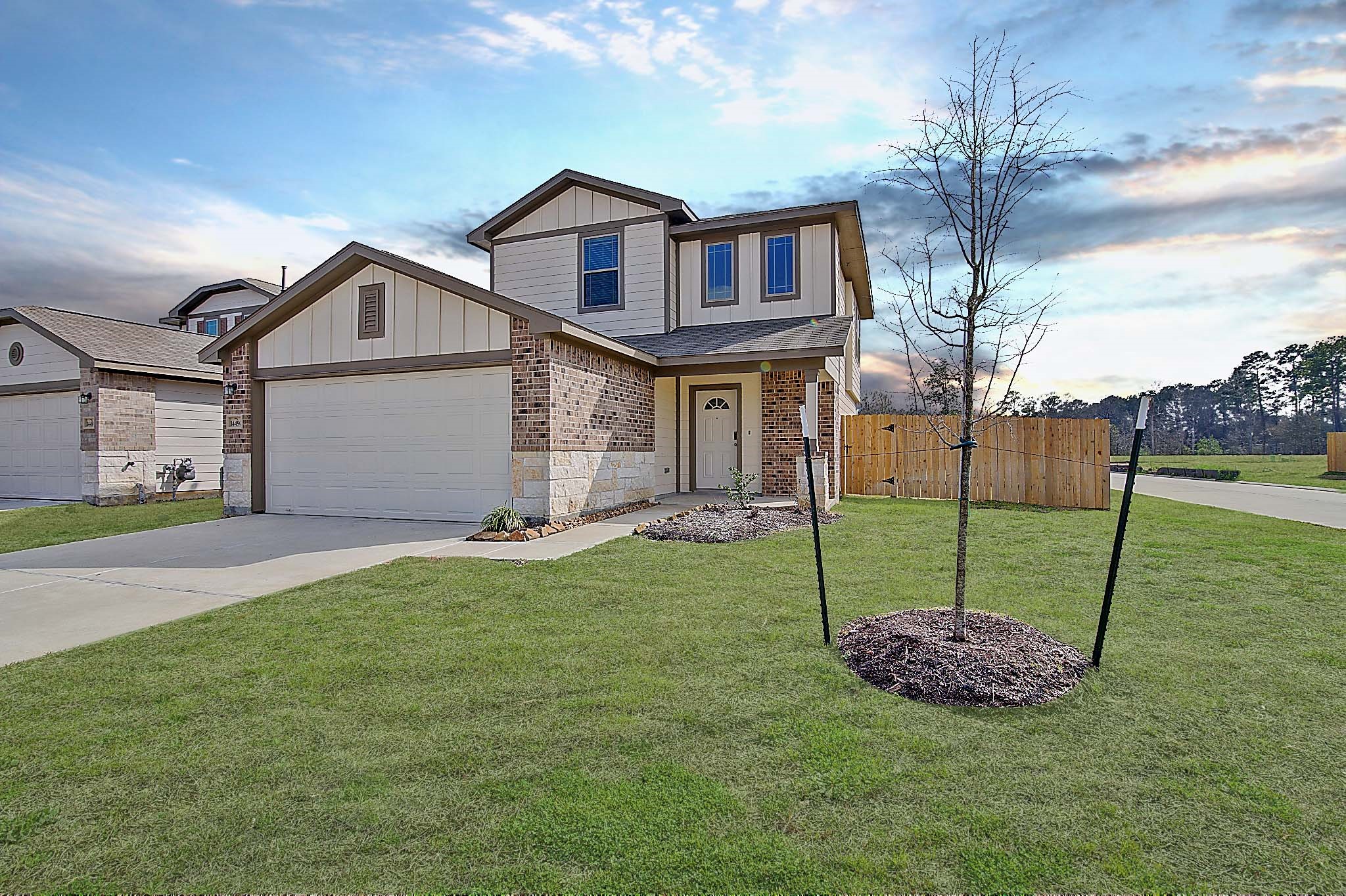 14636 Wheeler Drive Property Photo 2