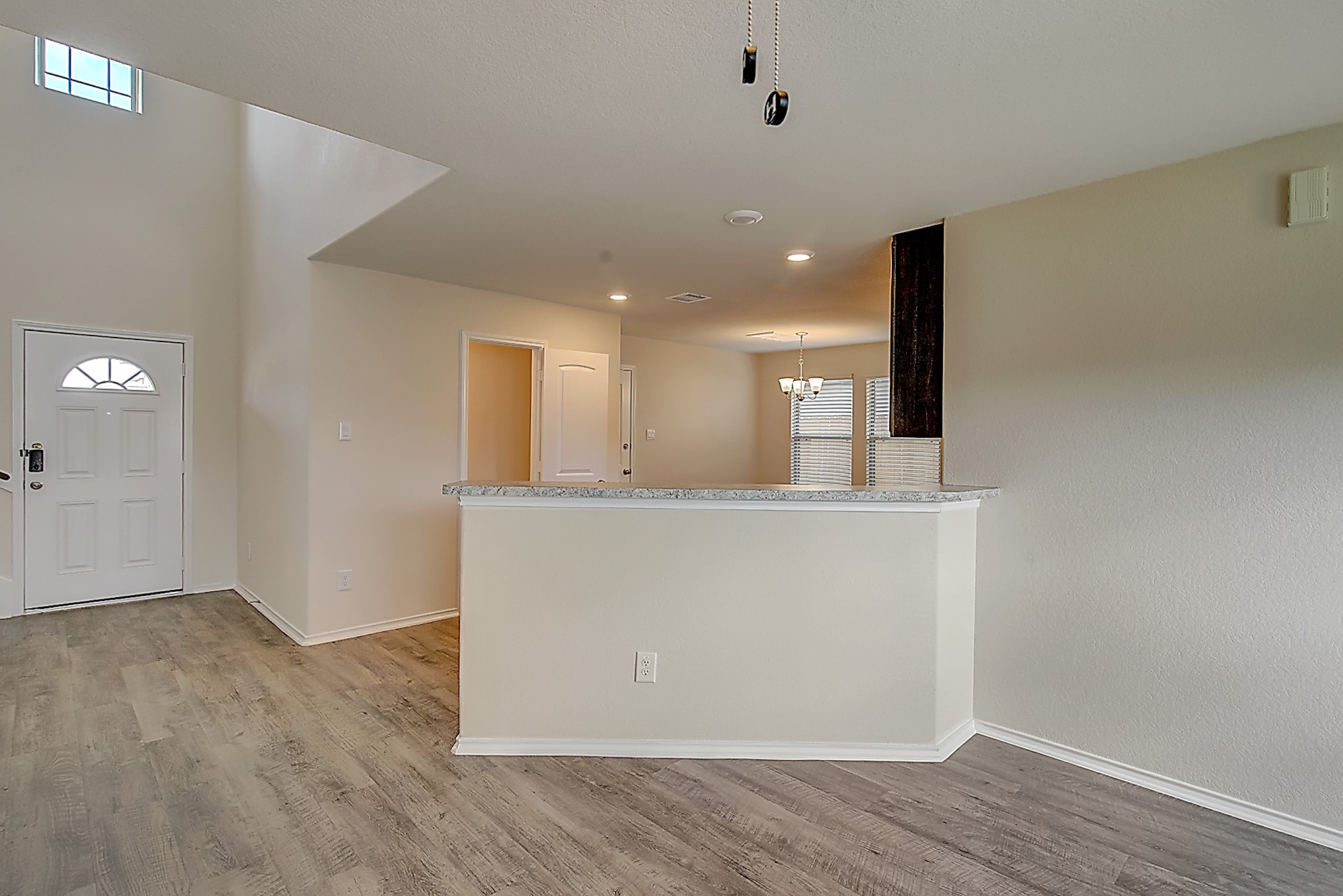 14636 Wheeler Drive Property Photo 4