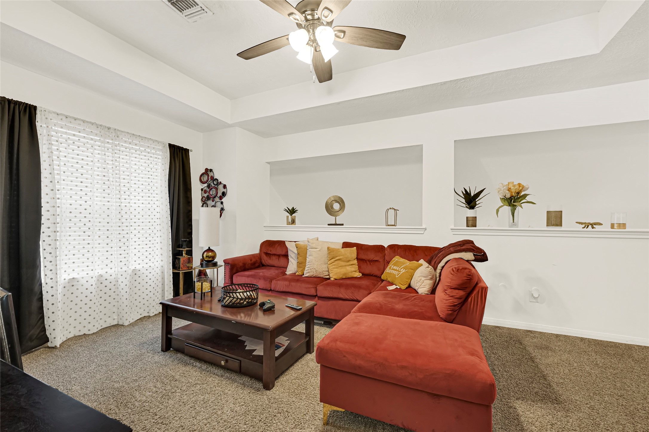 18238 Flint Hill Drive Property Photo 2