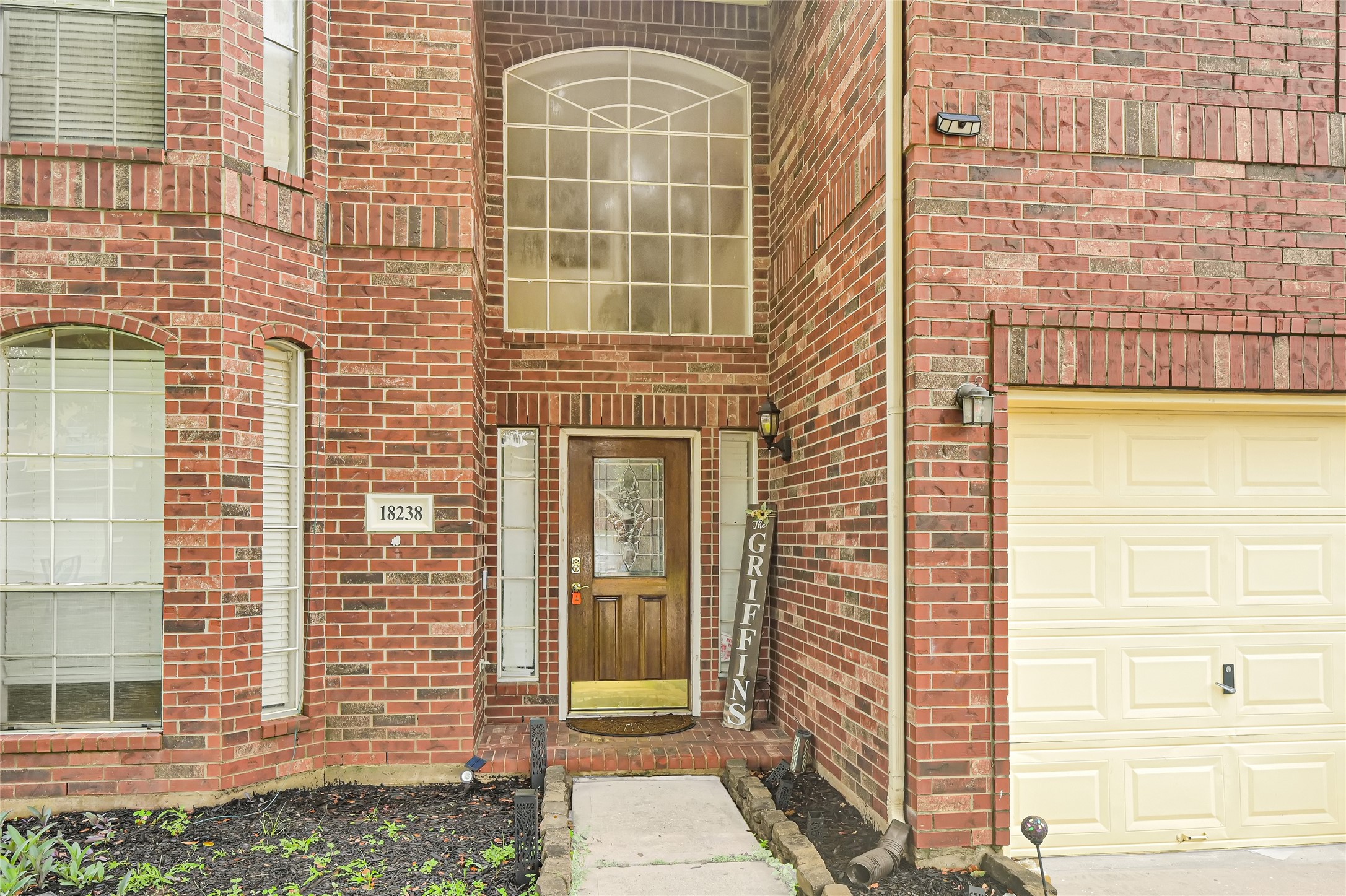 18238 Flint Hill Drive Property Photo 7