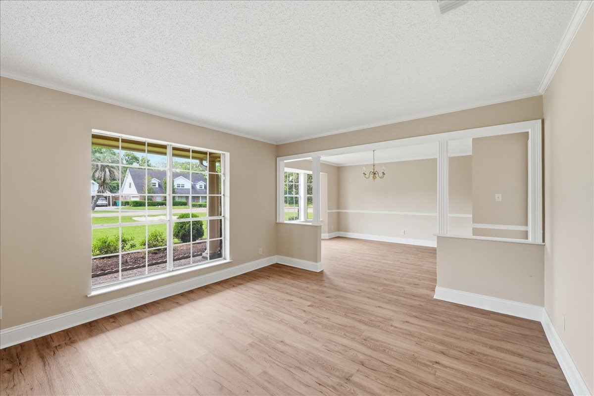 2201 Tall Oaks Drive Property Photo 5