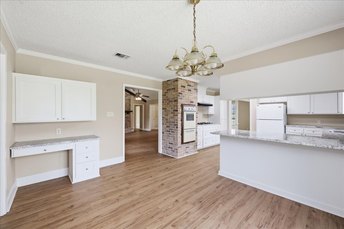 2201 Tall Oaks Drive Property Photo 13