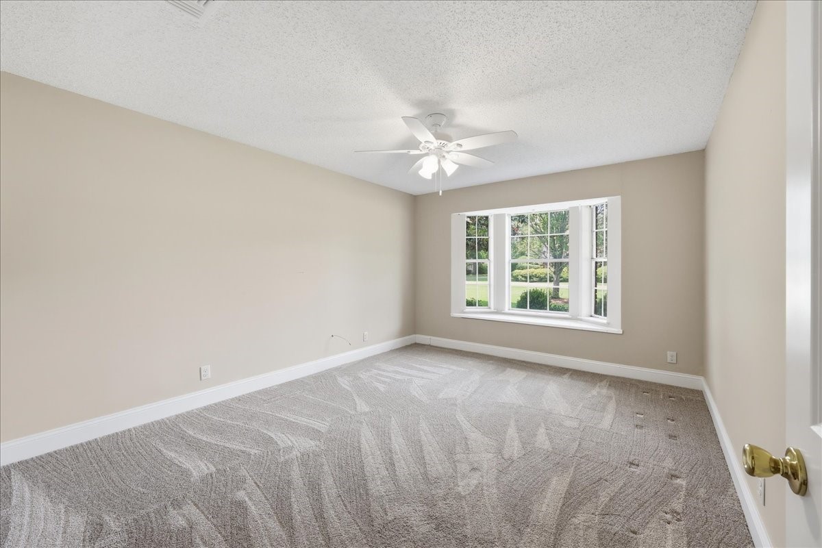 2201 Tall Oaks Drive Property Photo 21