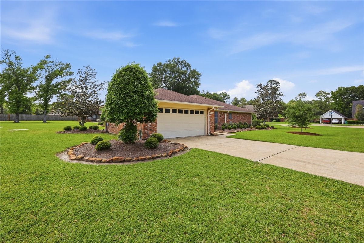 2201 Tall Oaks Drive Property Photo 30