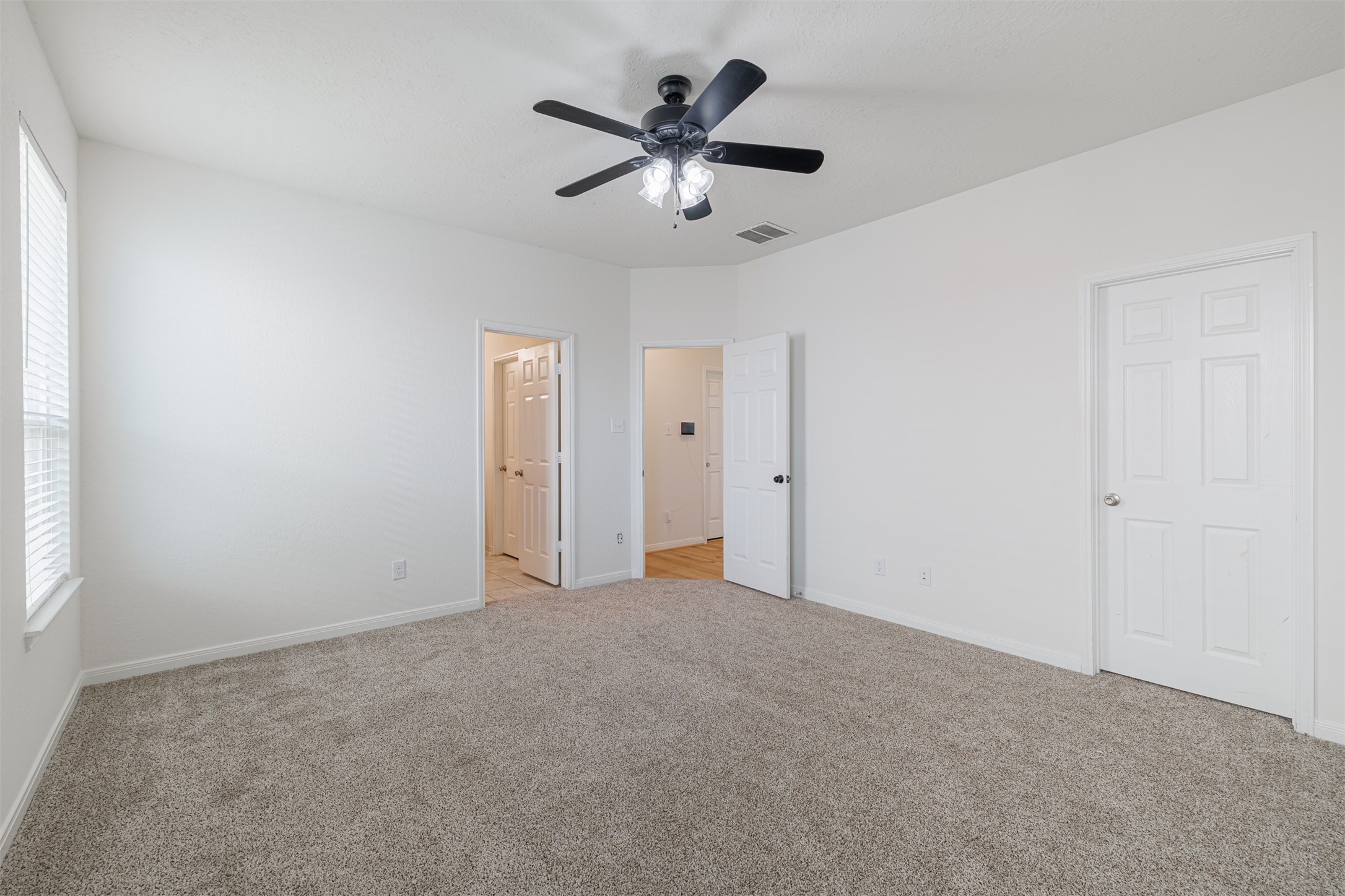28523 Willow Orchard Lane Property Photo 17