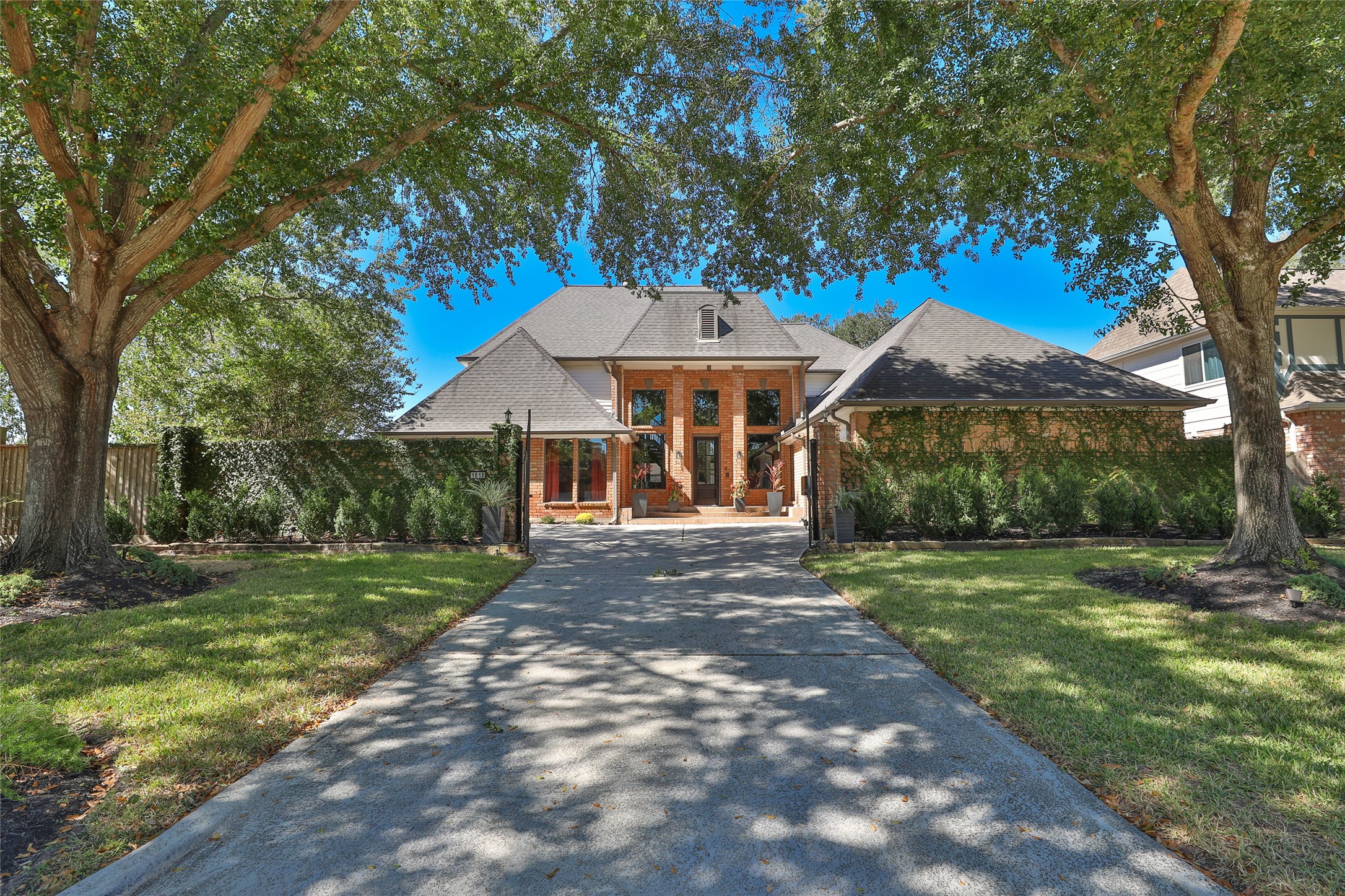 1818 Brookchester Drive Property Photo 1