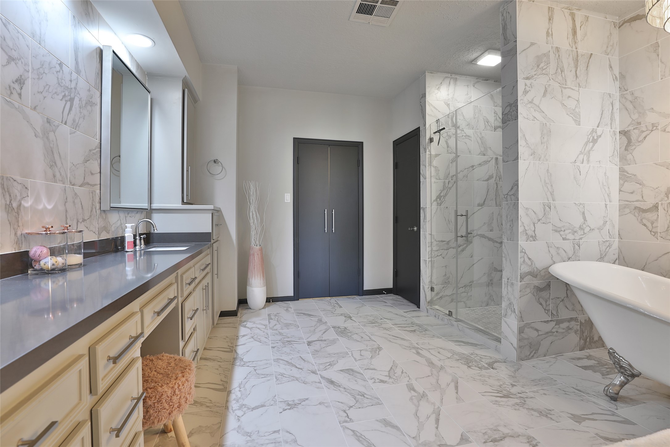 1818 Brookchester Drive Property Photo 35