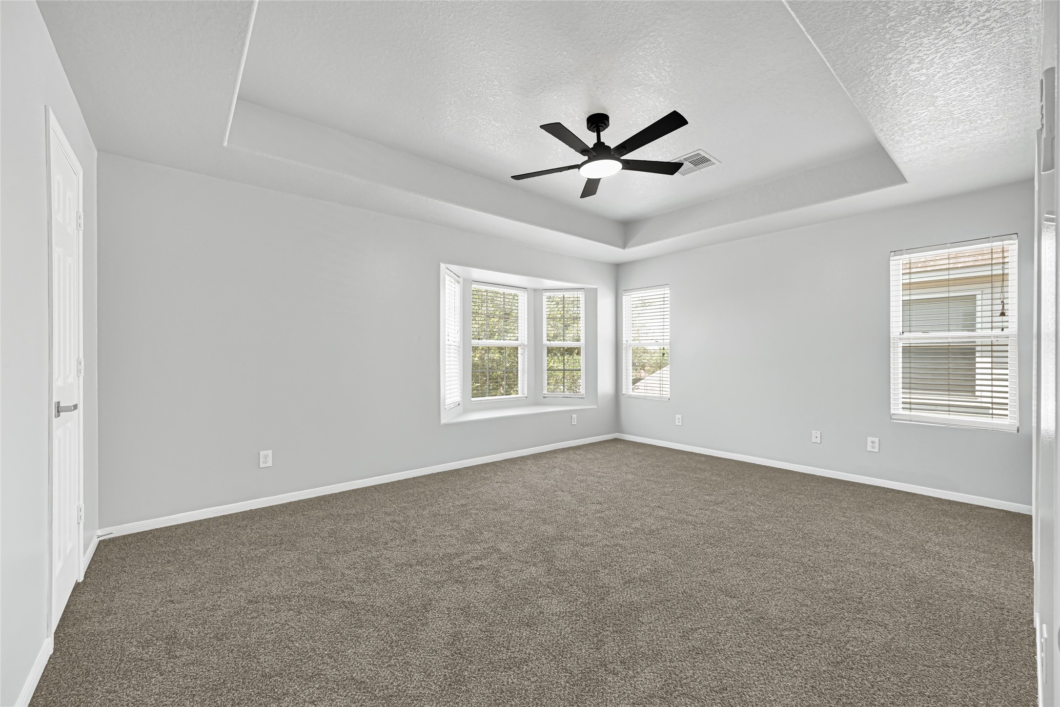 1827 Macondray Drive Property Photo 18
