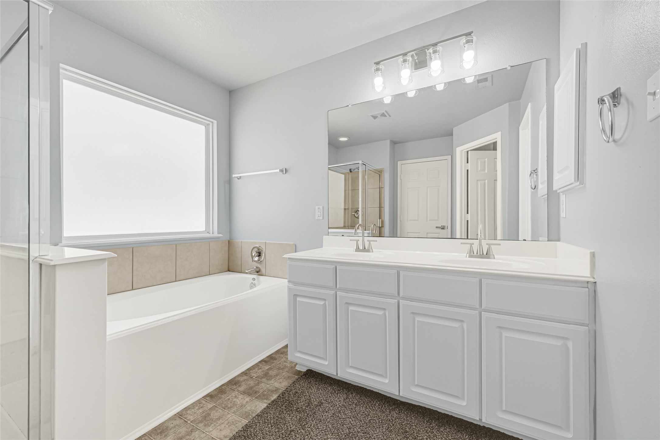 1827 Macondray Drive Property Photo 22