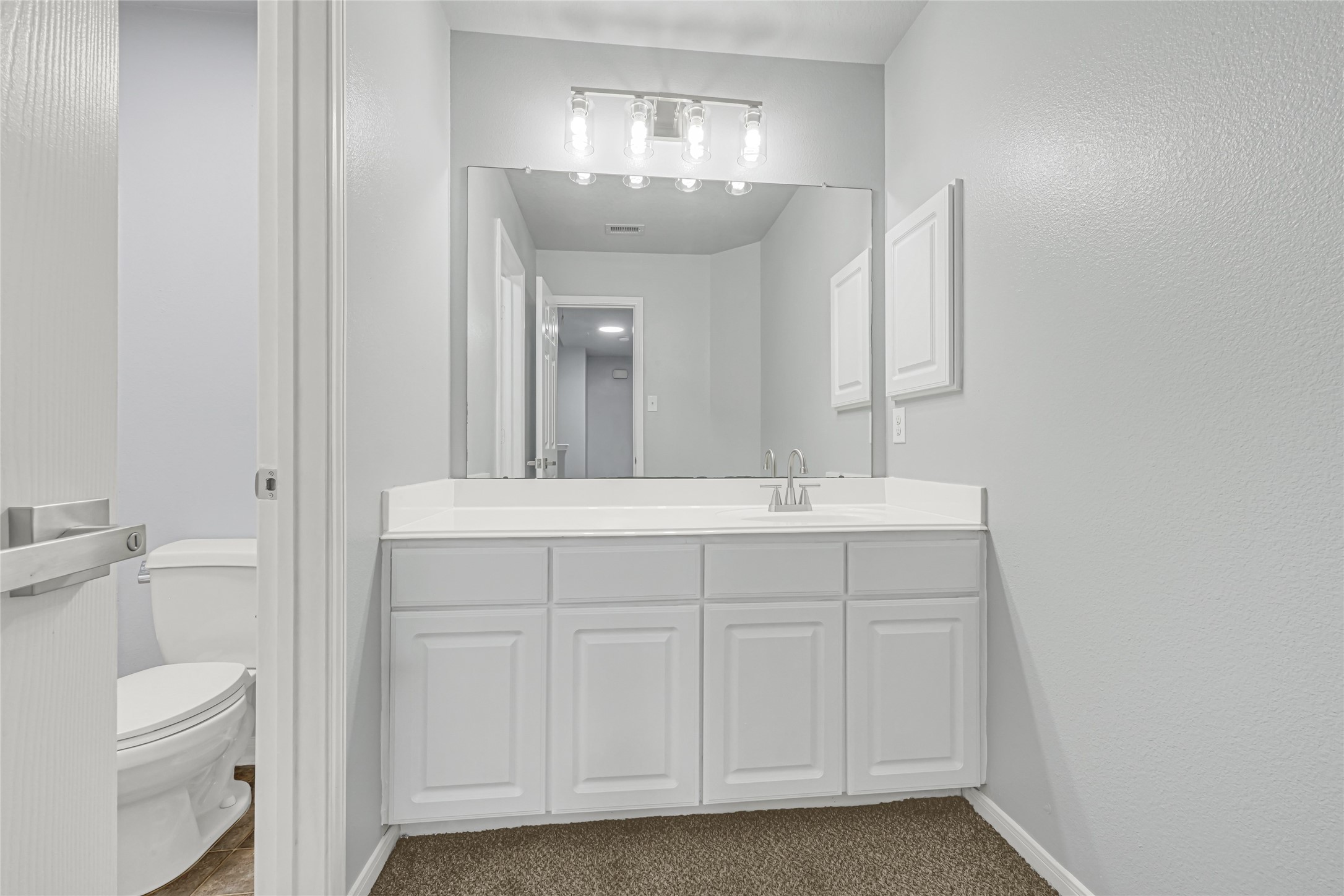 1827 Macondray Drive Property Photo 27