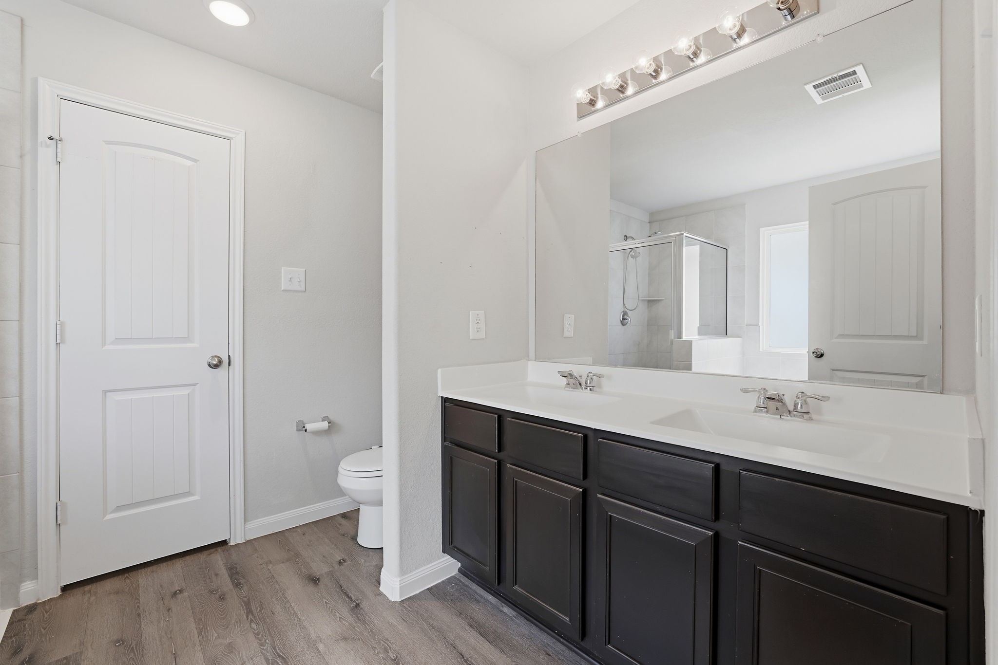 25387 Grotto Falls Lane Property Photo 17