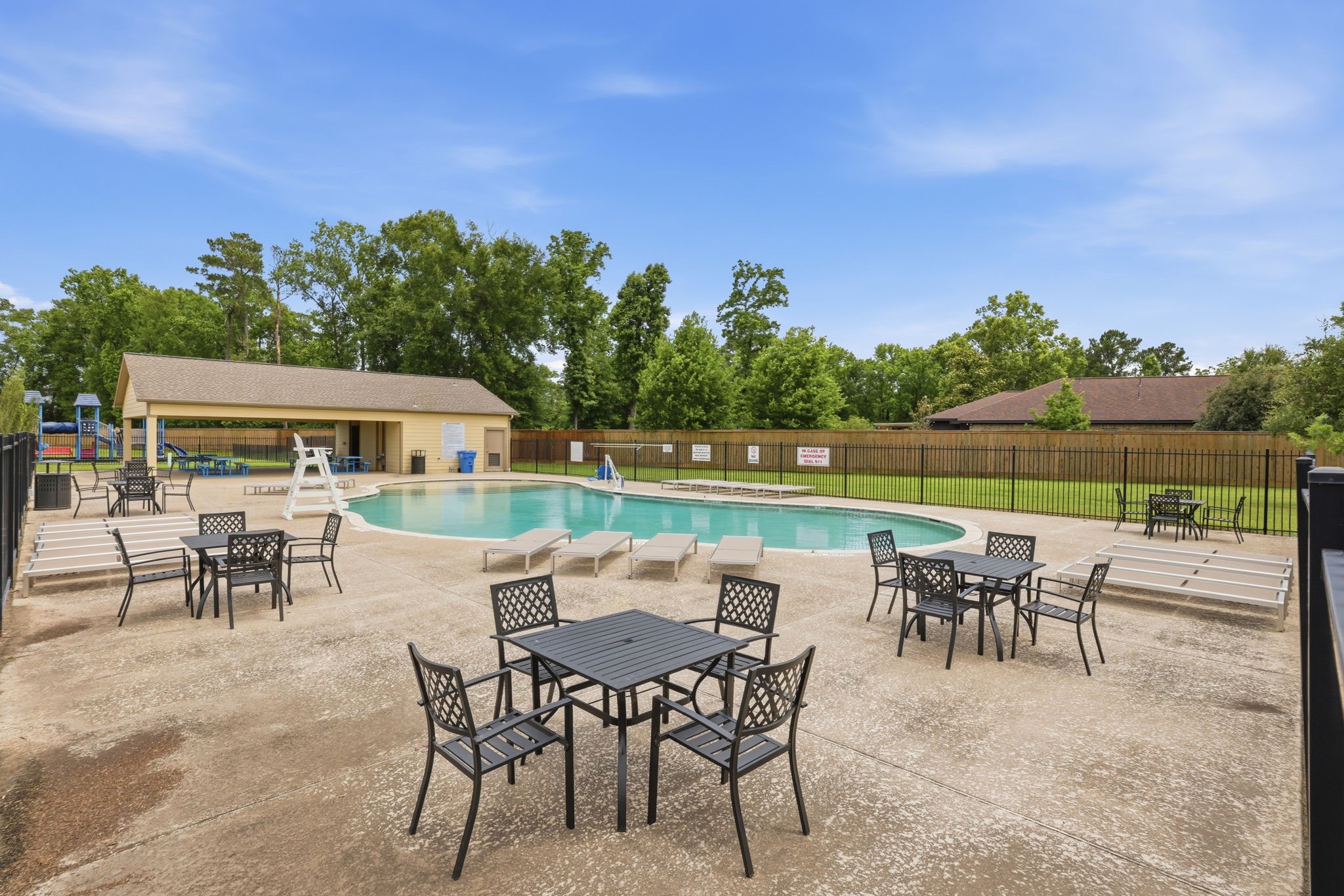 25387 Grotto Falls Lane Property Photo 23