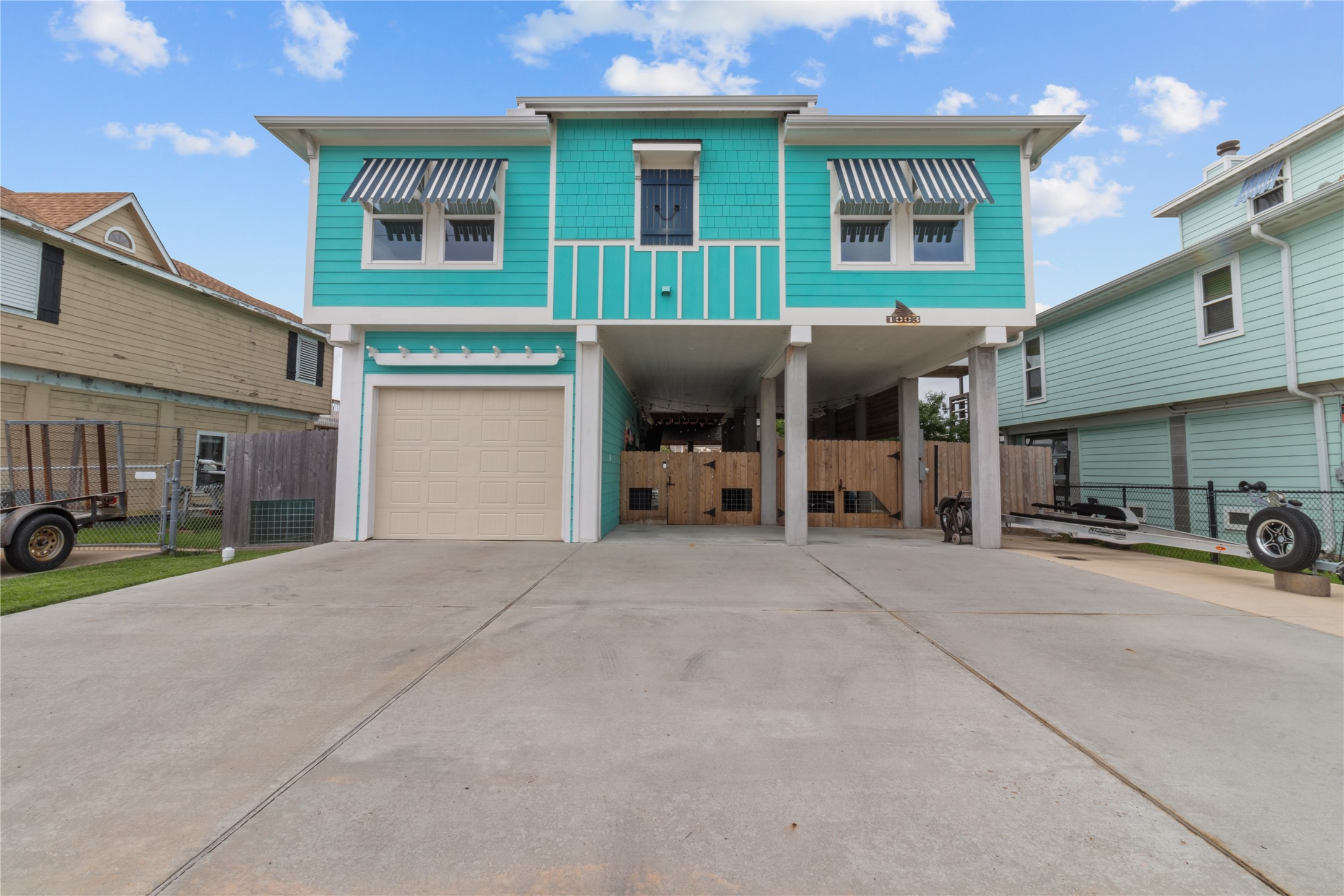 1003 Redfish Street Property Photo