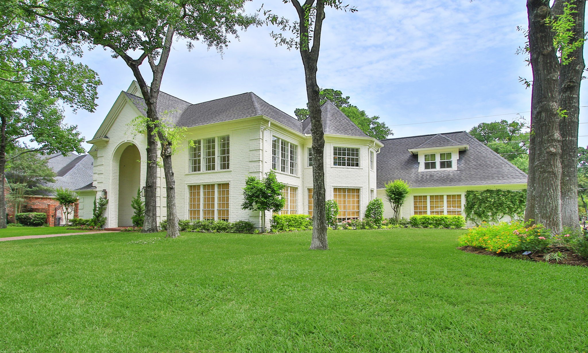 8515 Tranquil Park Drive Property Photo 2