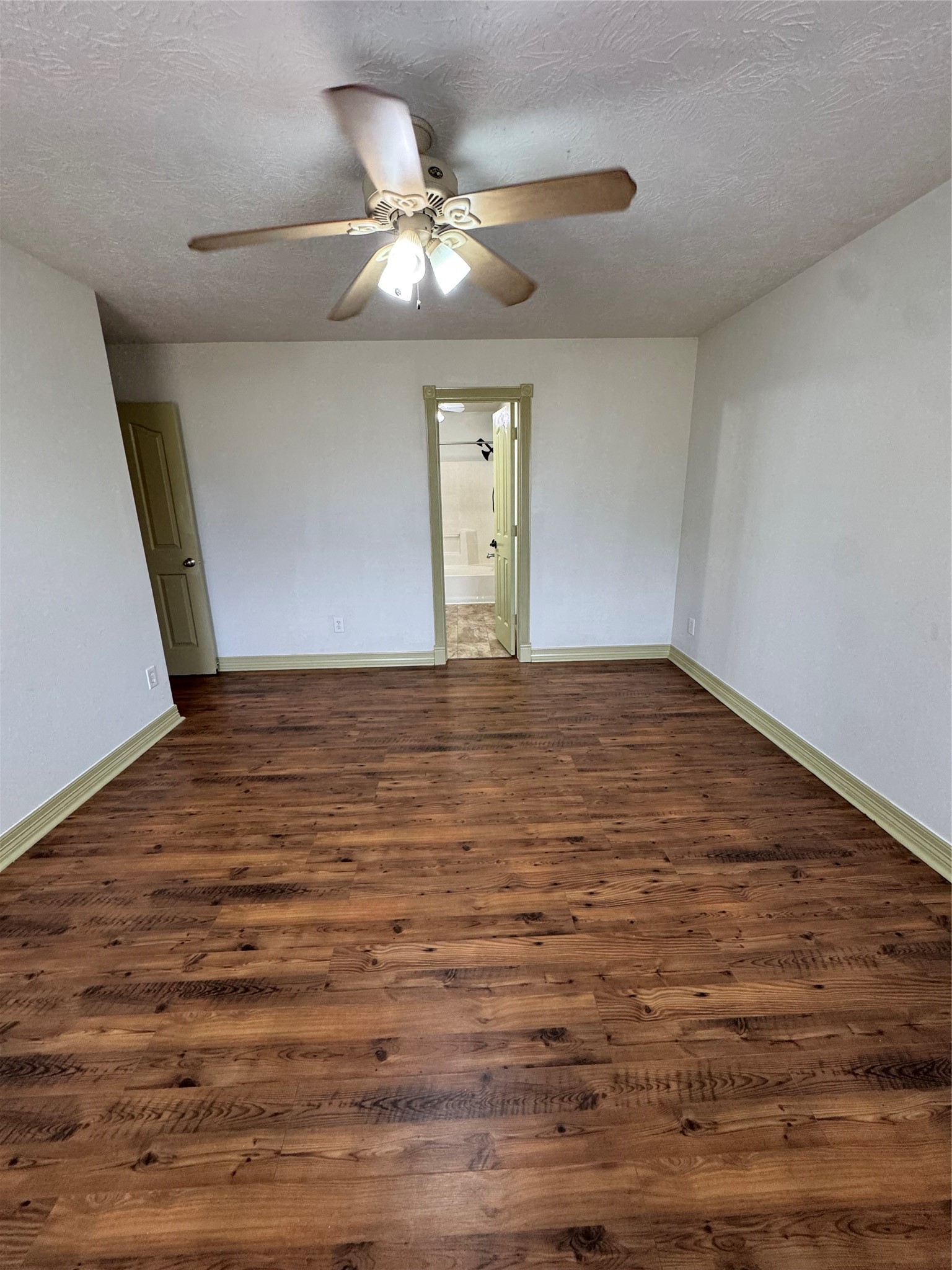 25023 Birnam Wood Boulevard Property Photo 13