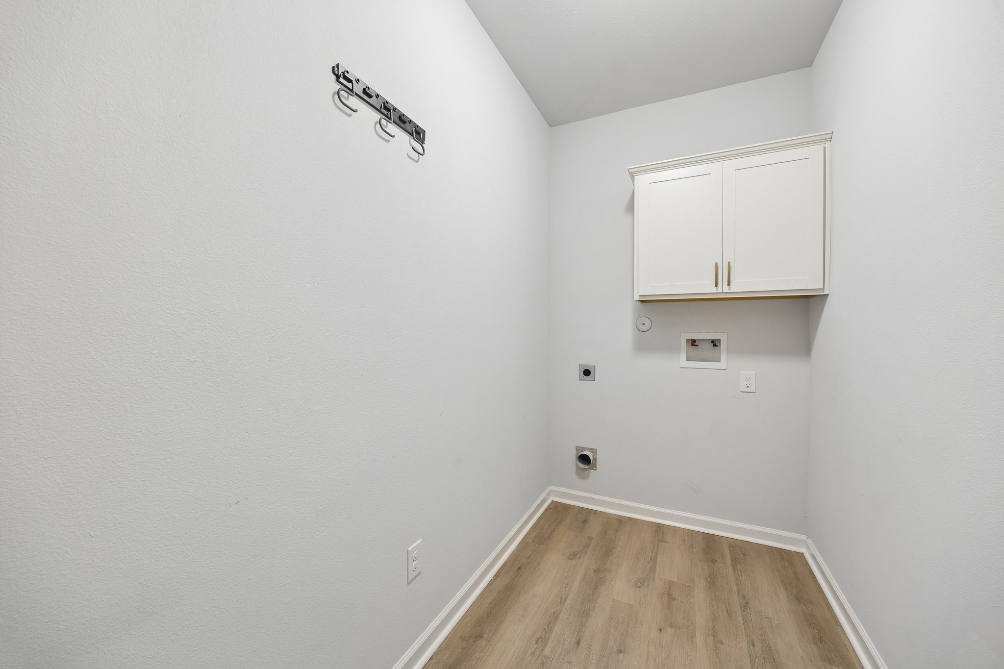 10902 Bonfire Trail Property Photo 24