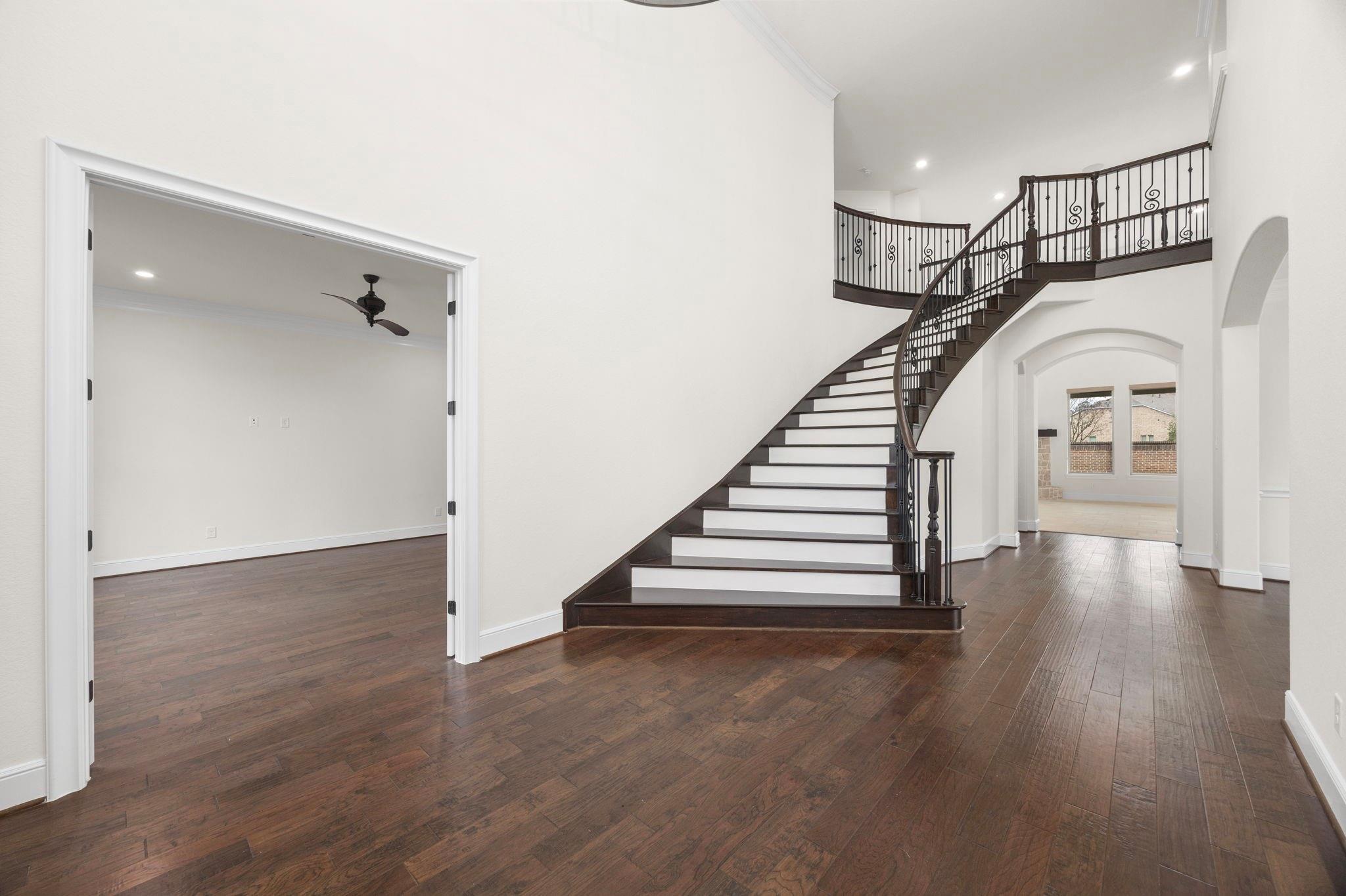 8551 Tombron Grove Road Property Photo 6