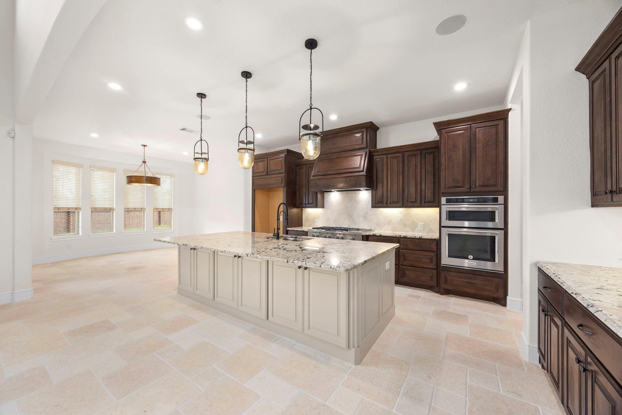 8551 Tombron Grove Road Property Photo 14
