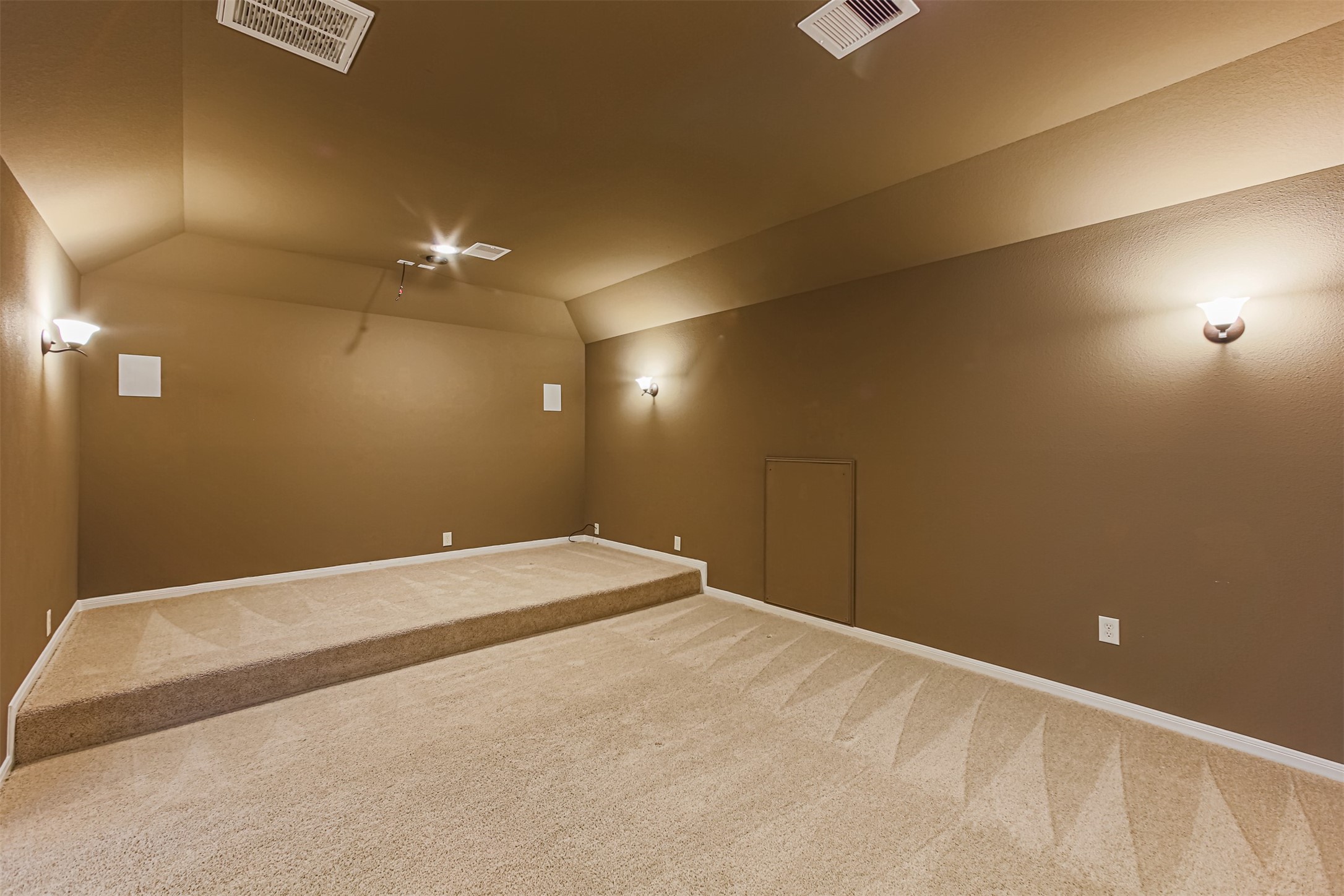 3402 Duplin Creek Drive Property Photo 24