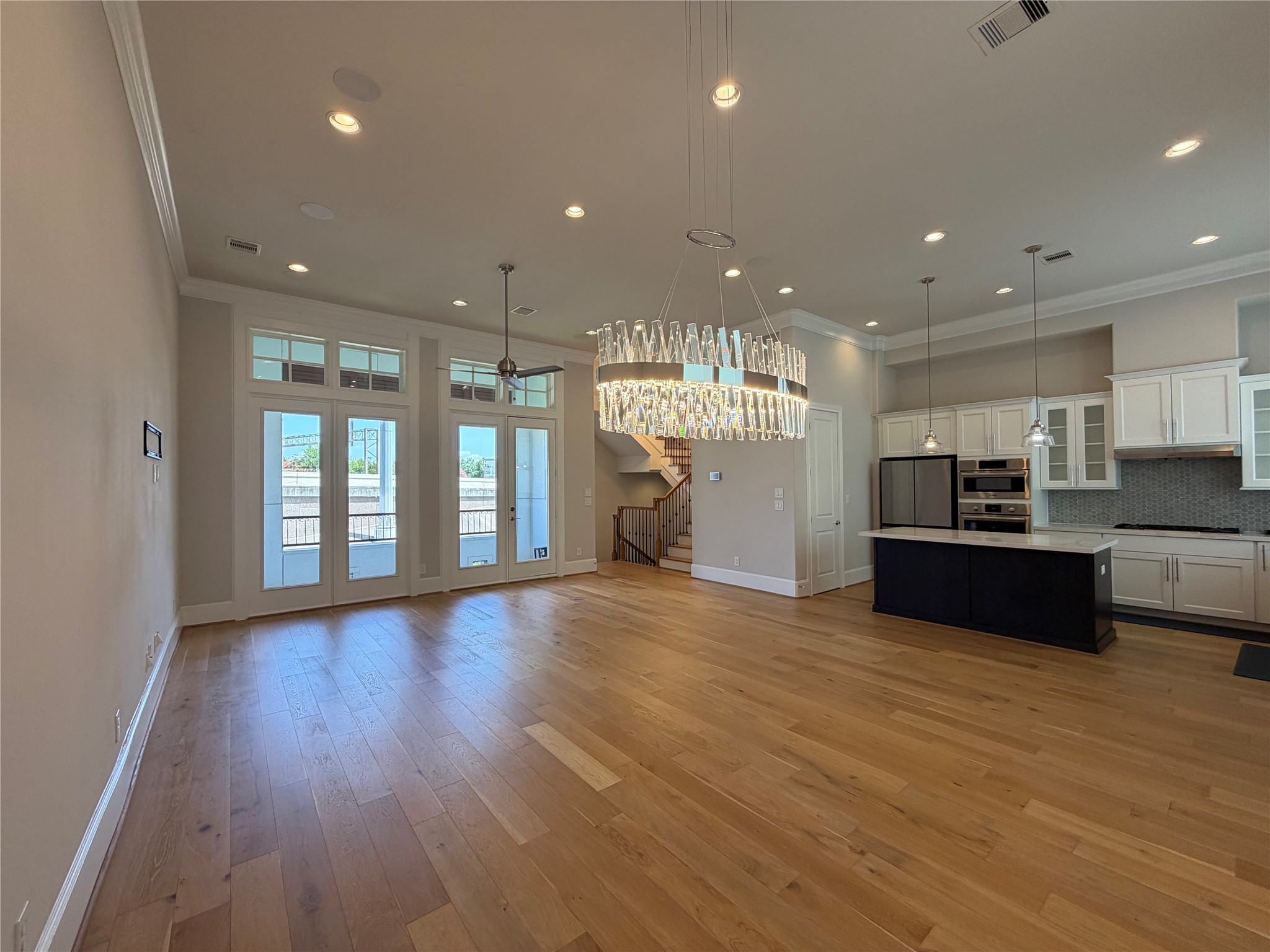 824 Cage Street Property Photo 3