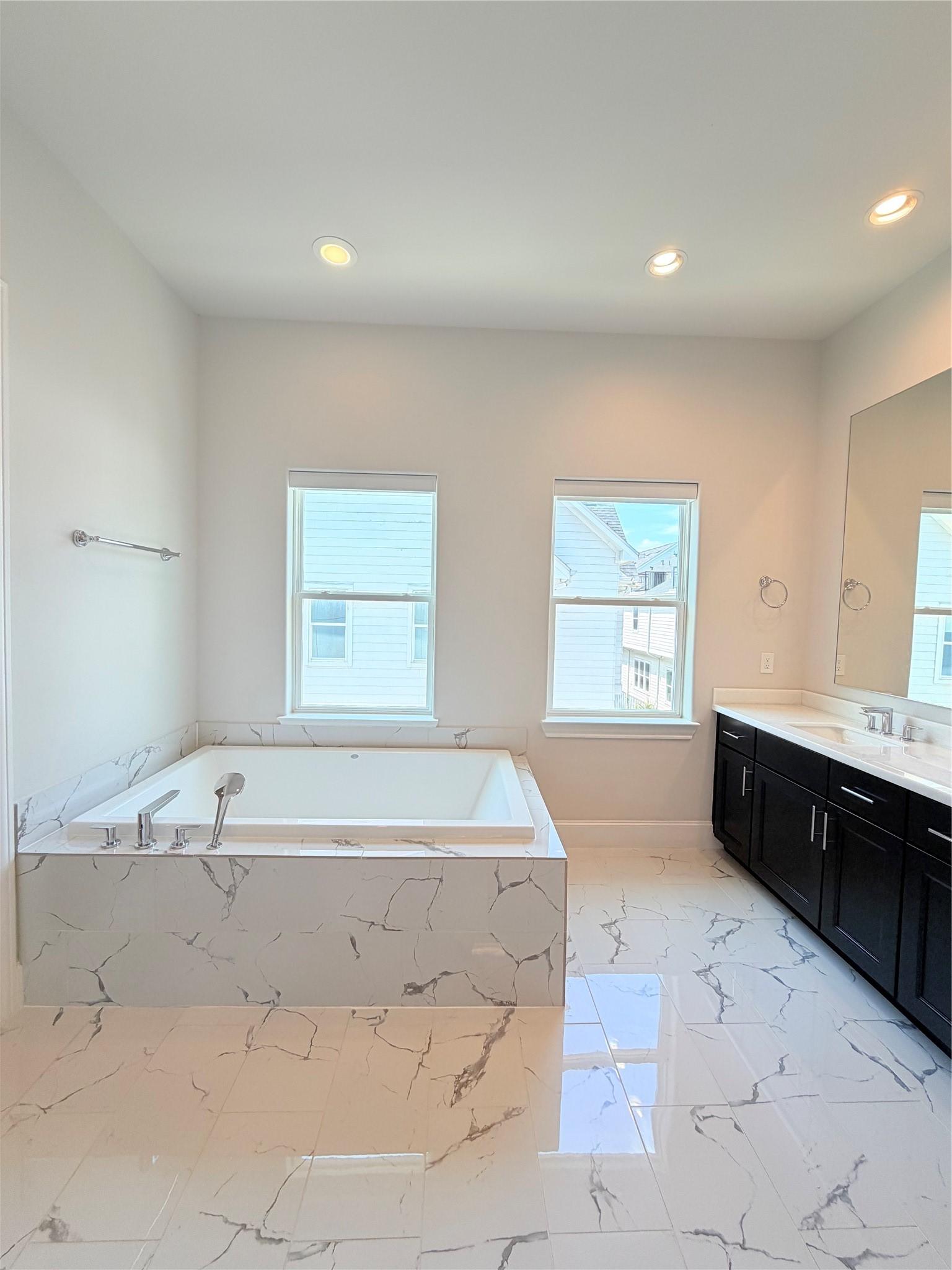 824 Cage Street Property Photo 16