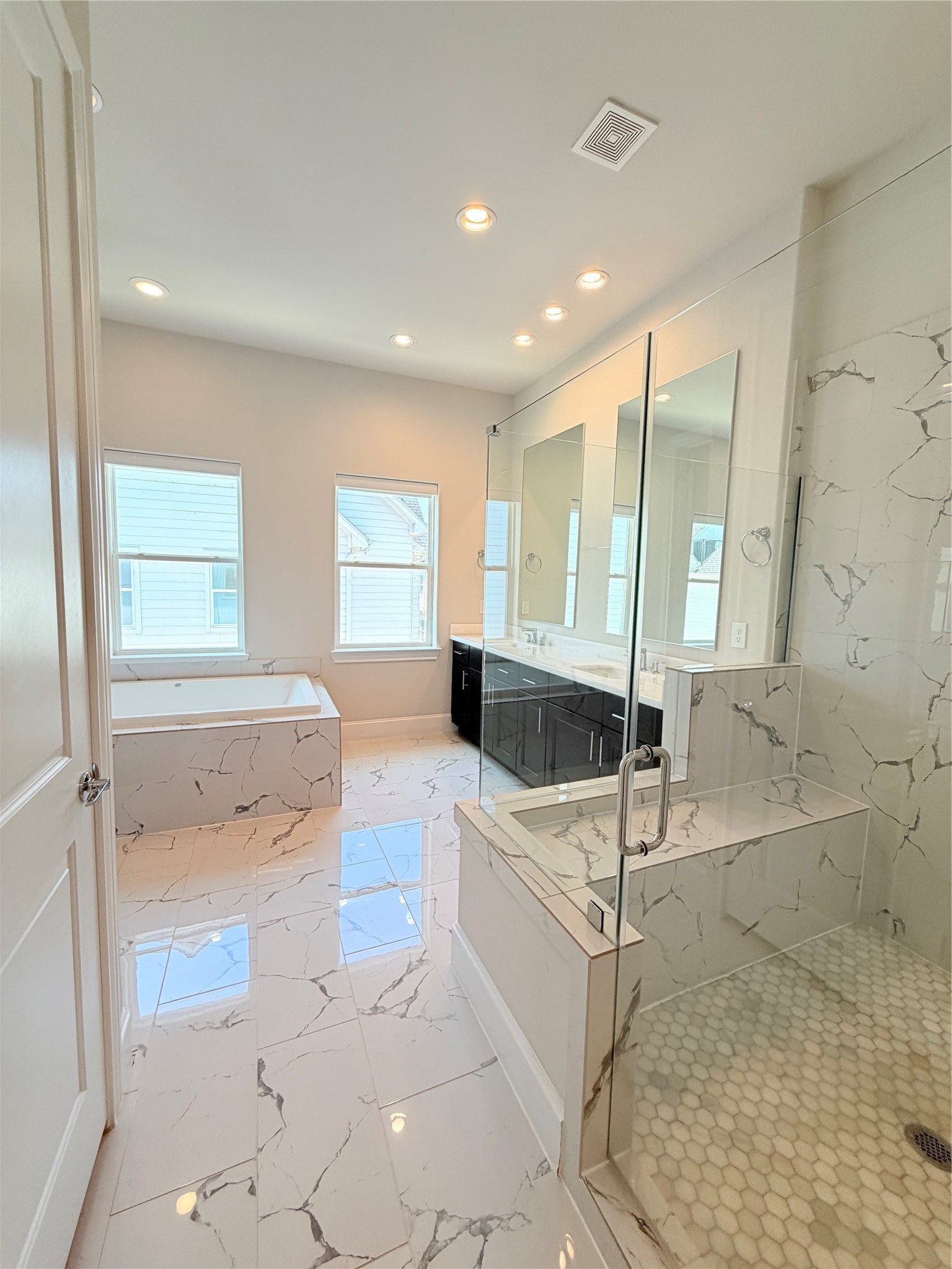 824 Cage Street Property Photo 18